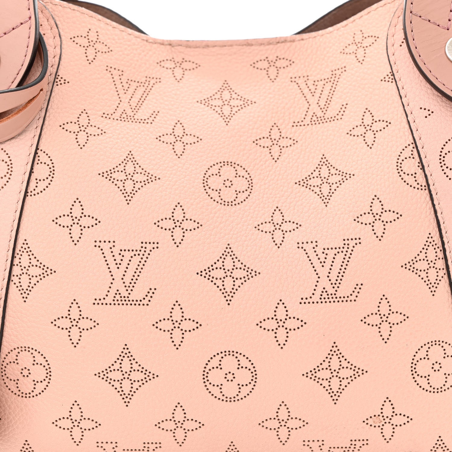 Louis Vuitton Mahina Hina PM Magnolia 13 of 17