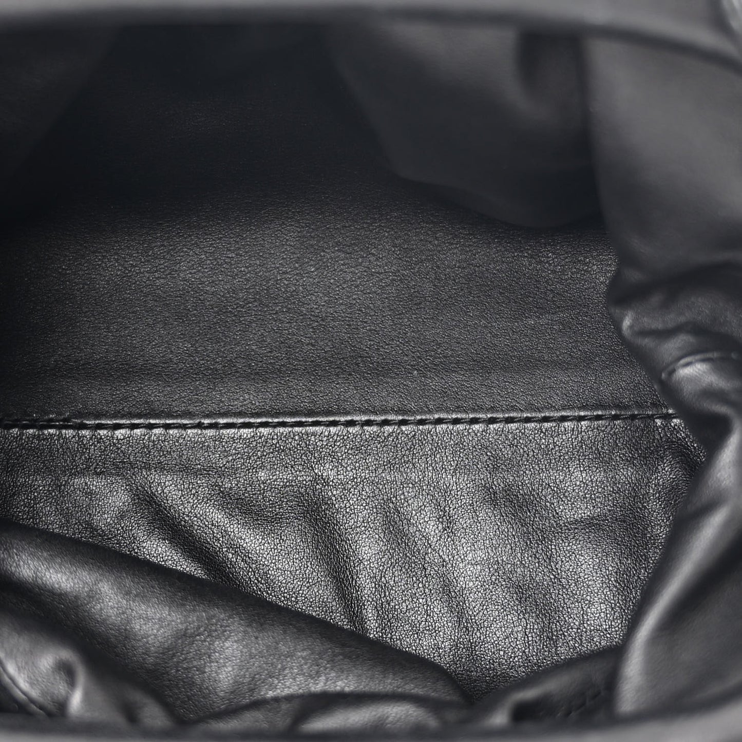 Butter Calfskin The Mini Pouch Black