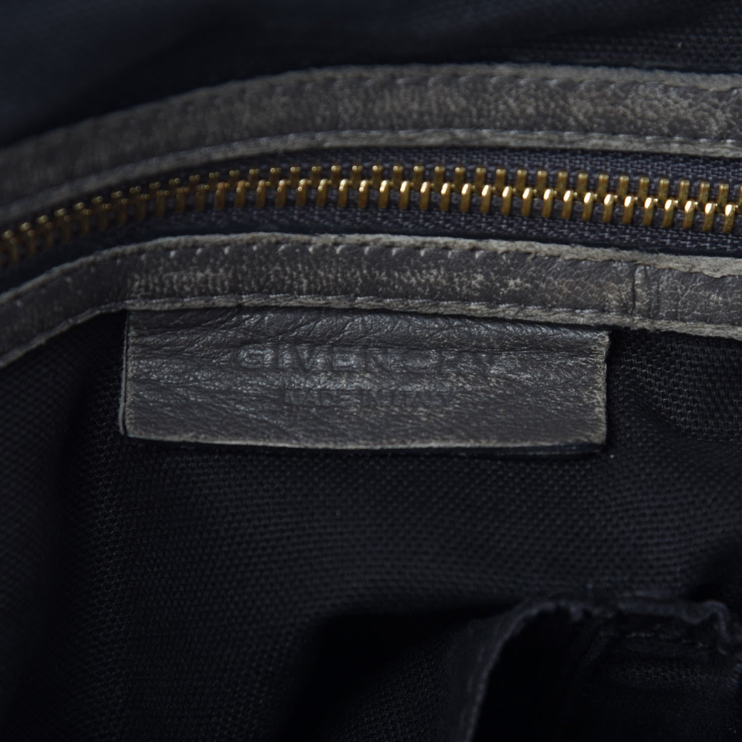 Givenchy Tumbled Sheepskin Medium Pandora Charcoal 6 of 15