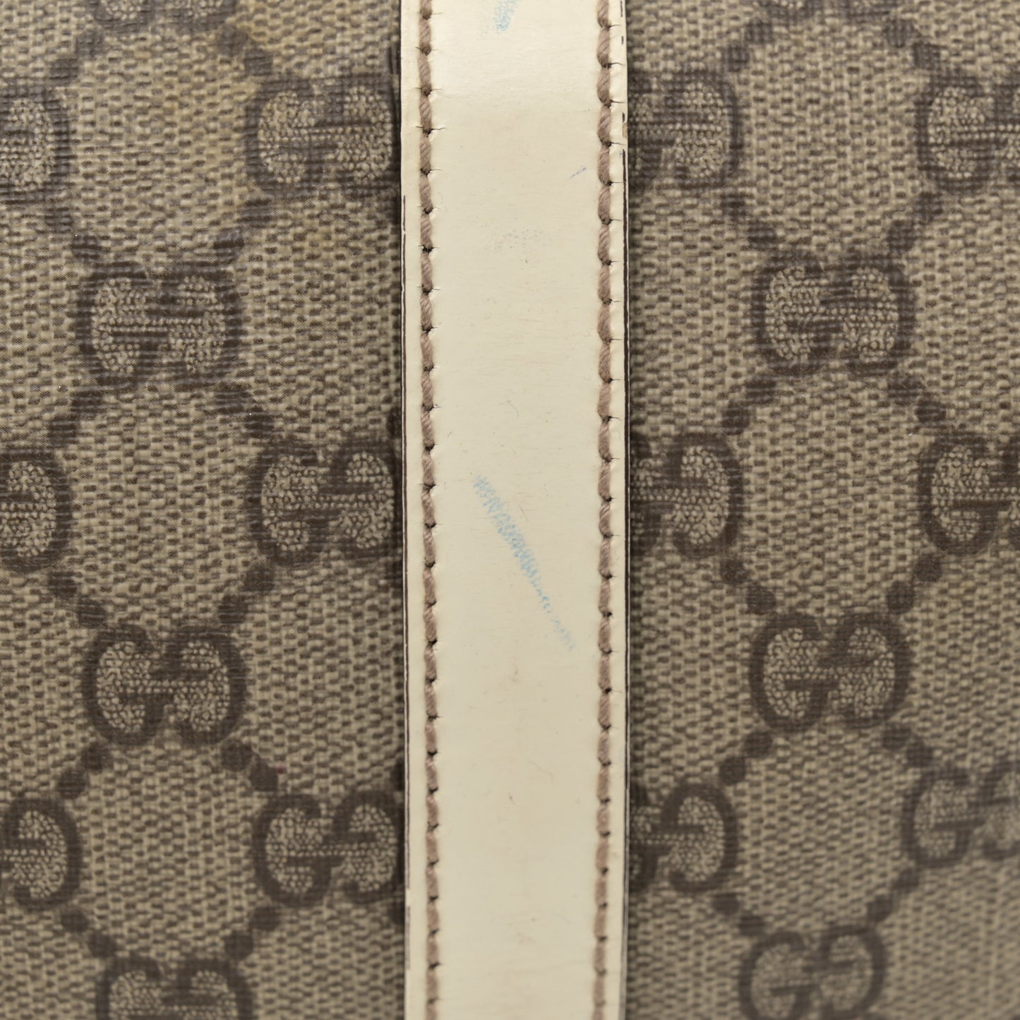 GG Plus Monogram Medium Joy Boston Off White