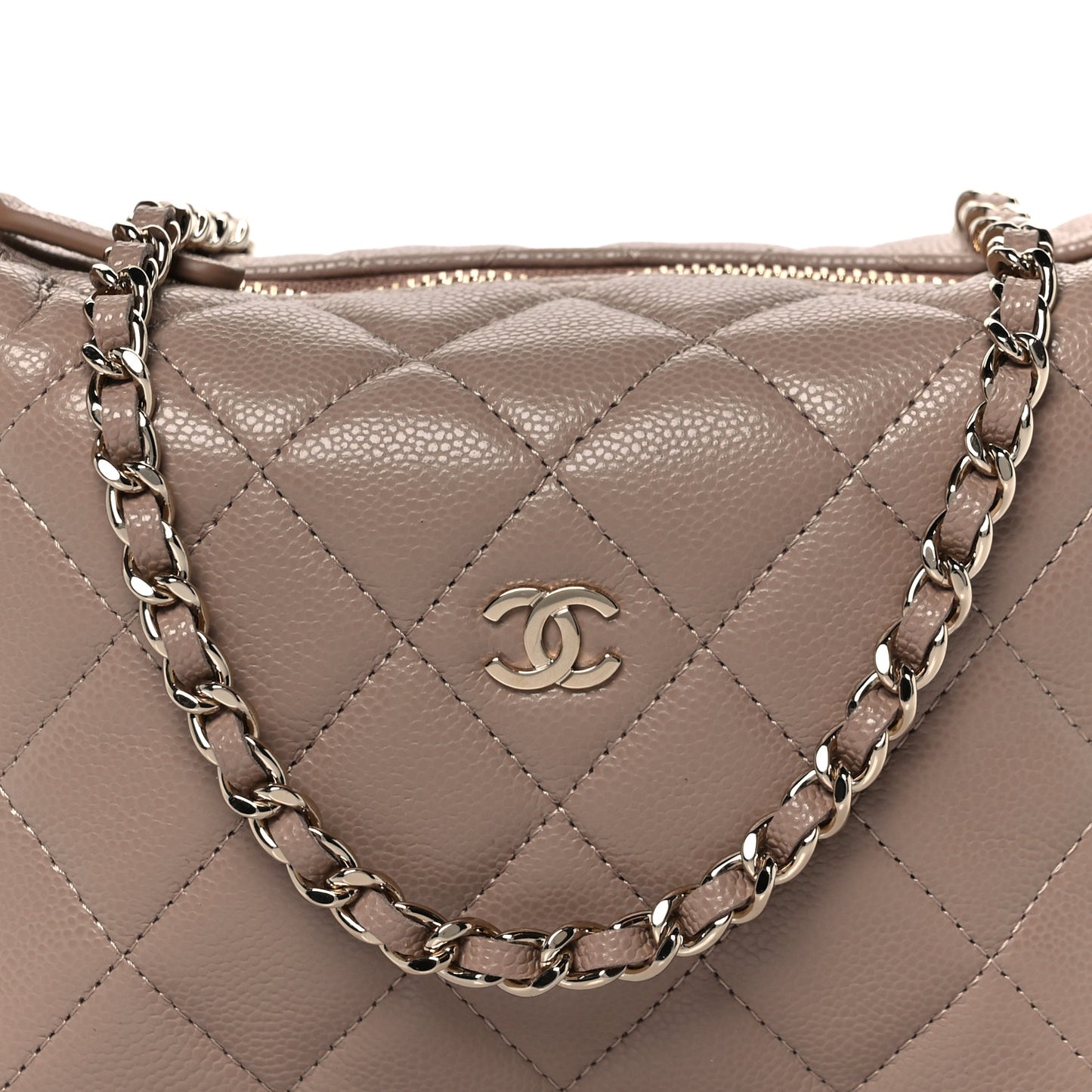 Caviar Quilted Hobo Clutch With Chain Beige