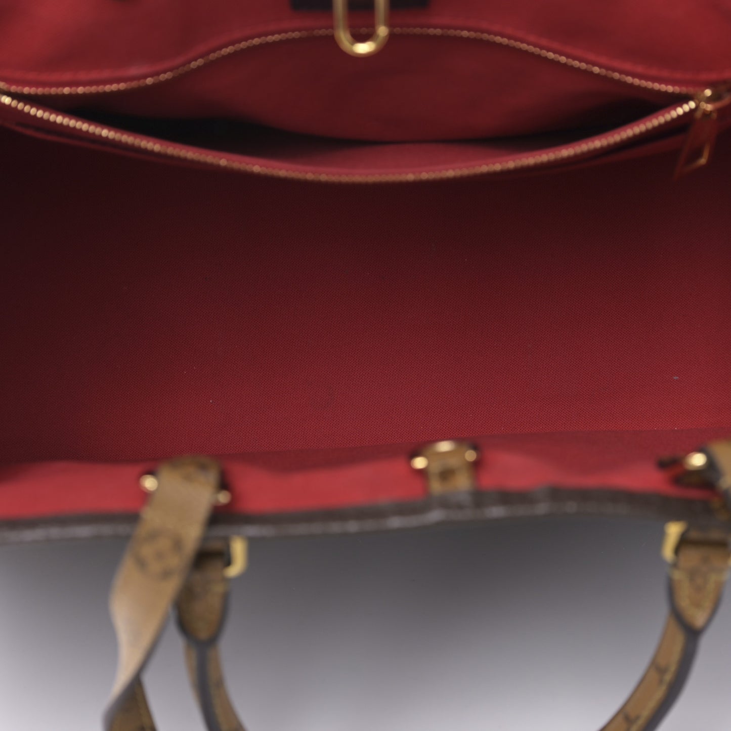 Reverse Monogram Giant Onthego GM