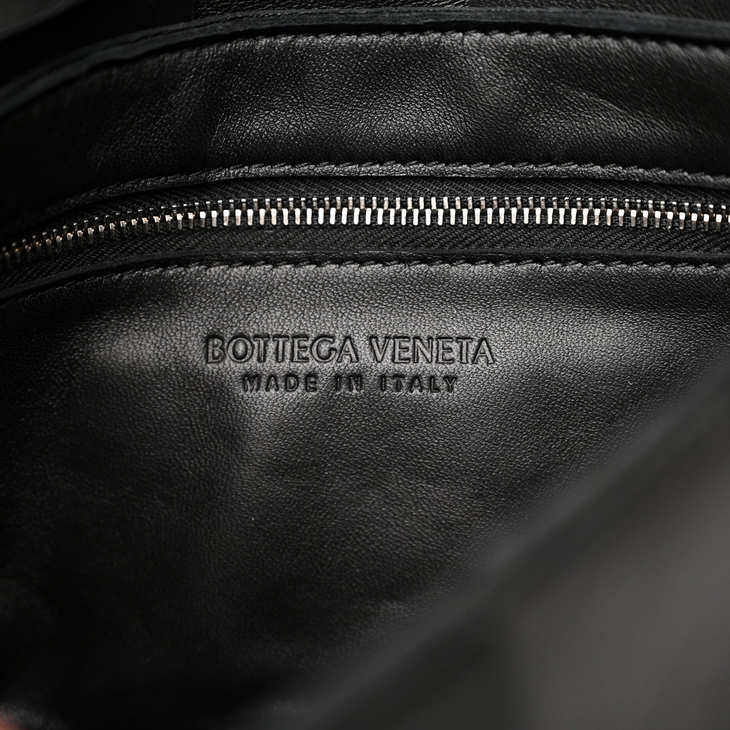 Bottega Veneta Lambskin Maxi Intrecciato Cassette Crossbody Bag Black 6 of 11