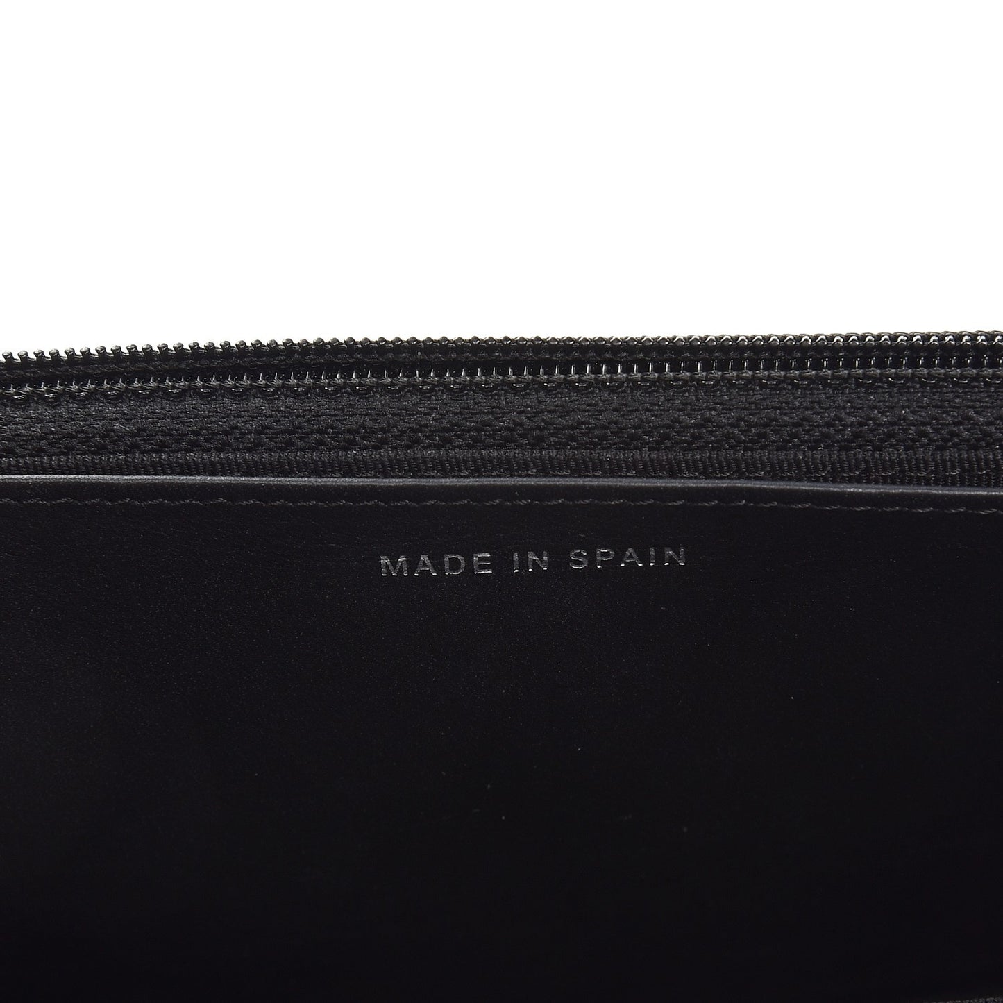 Patent Quilted Wallet On Chain WOC Black