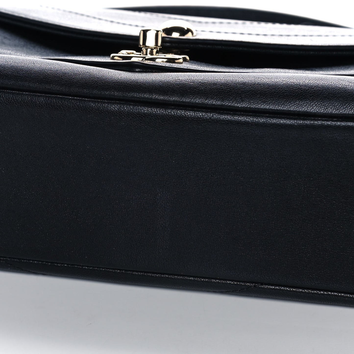 Sheepskin Chevron Quilted Mini Double Chevron Flap Black