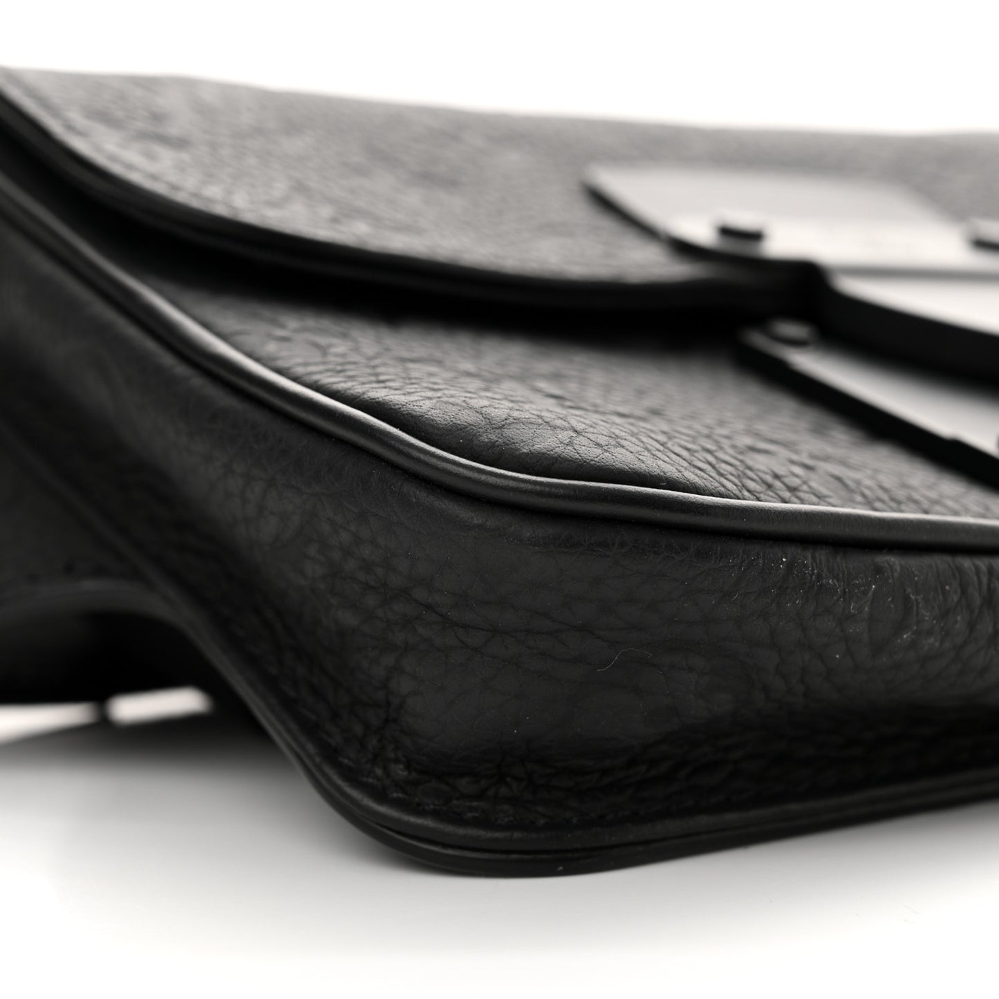 Taurillon Monogram S Lock Sling Bag Black