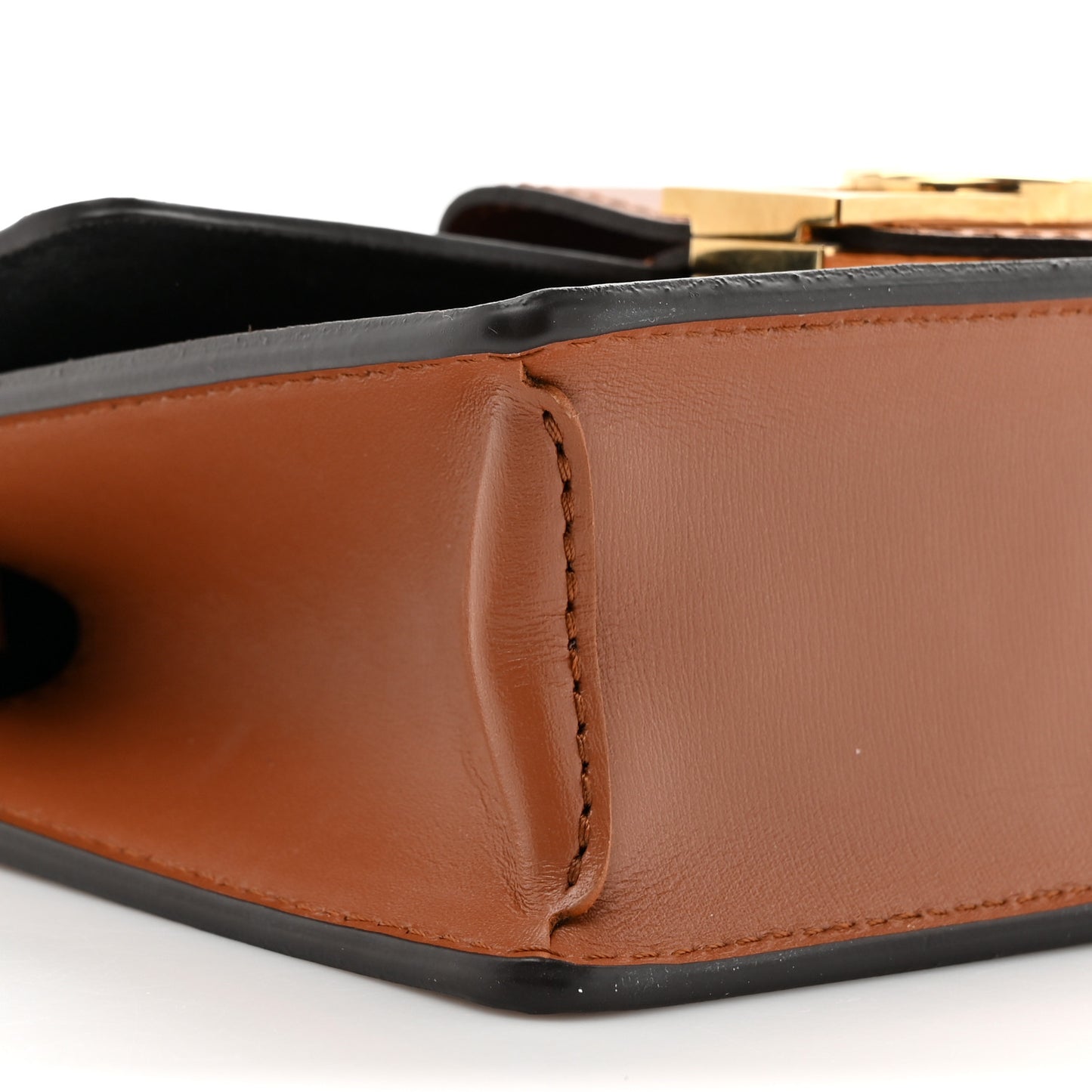 Reverse Monogram Dauphine Chain Wallet