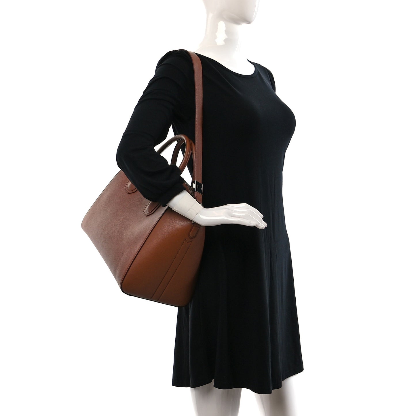 Sugar Goatskin Medium Antigona Cognac