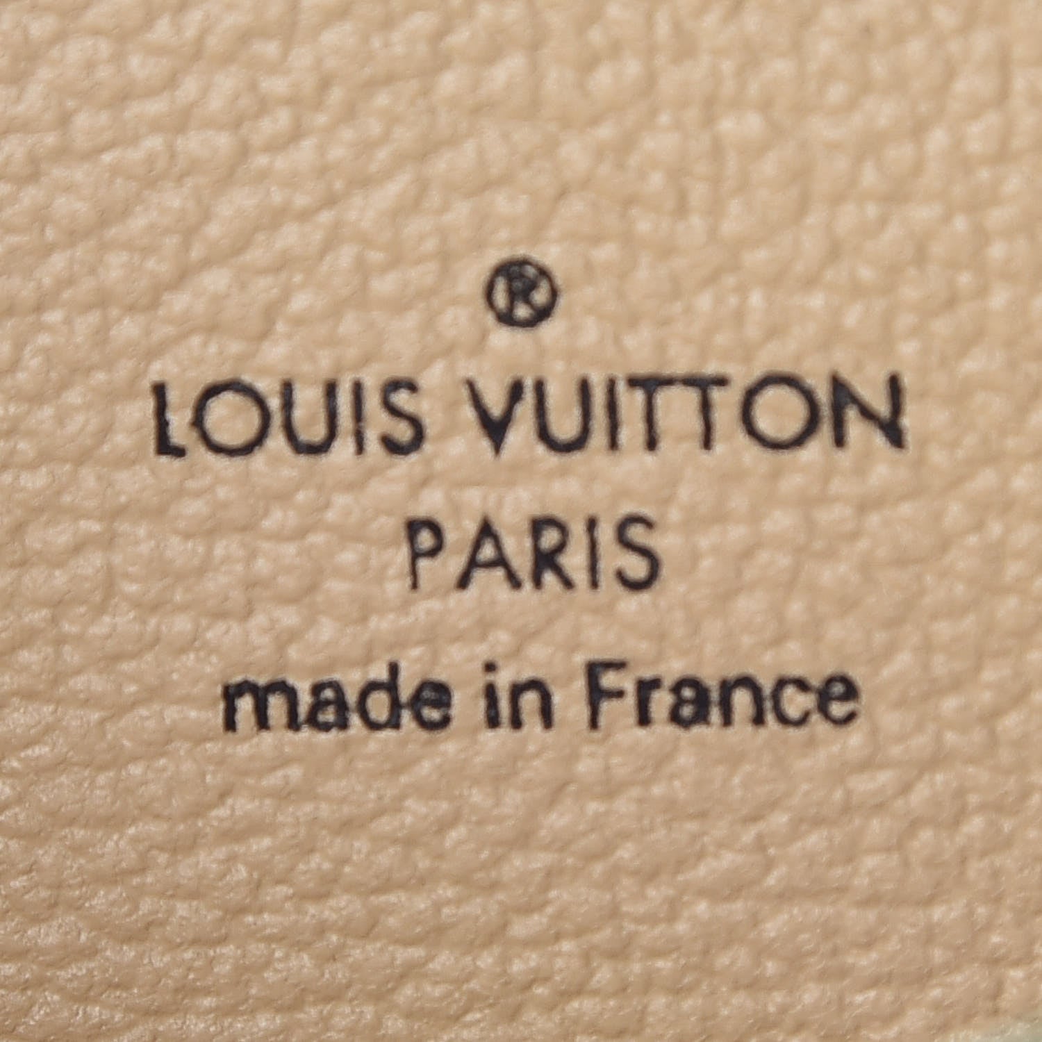 Louis Vuitton Monogram Giant Toiletry Pouch 26 Kaki 8 of 9