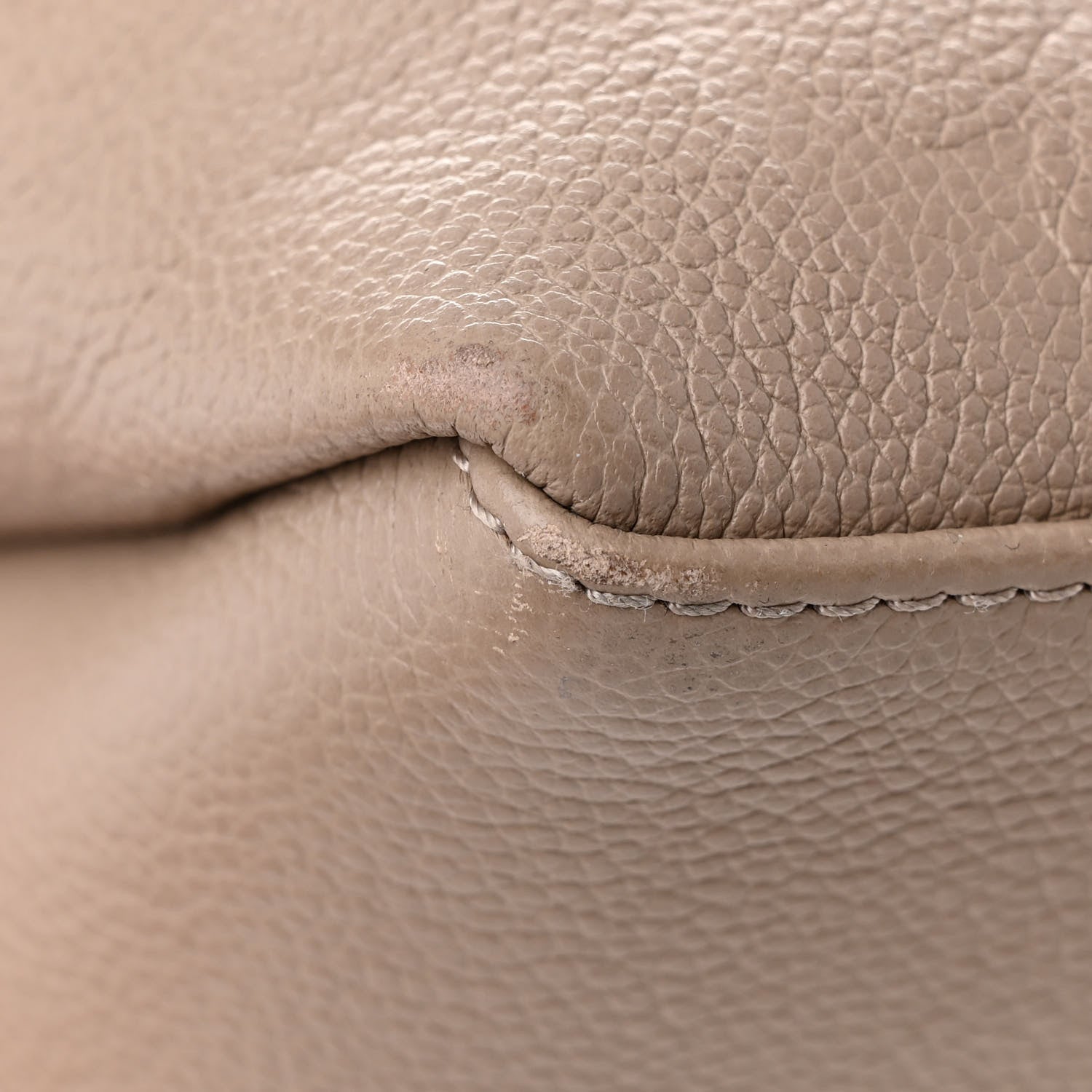 Louis Vuitton Empreinte Monogram Giant Petit Palais Tourterelle 18 of 18