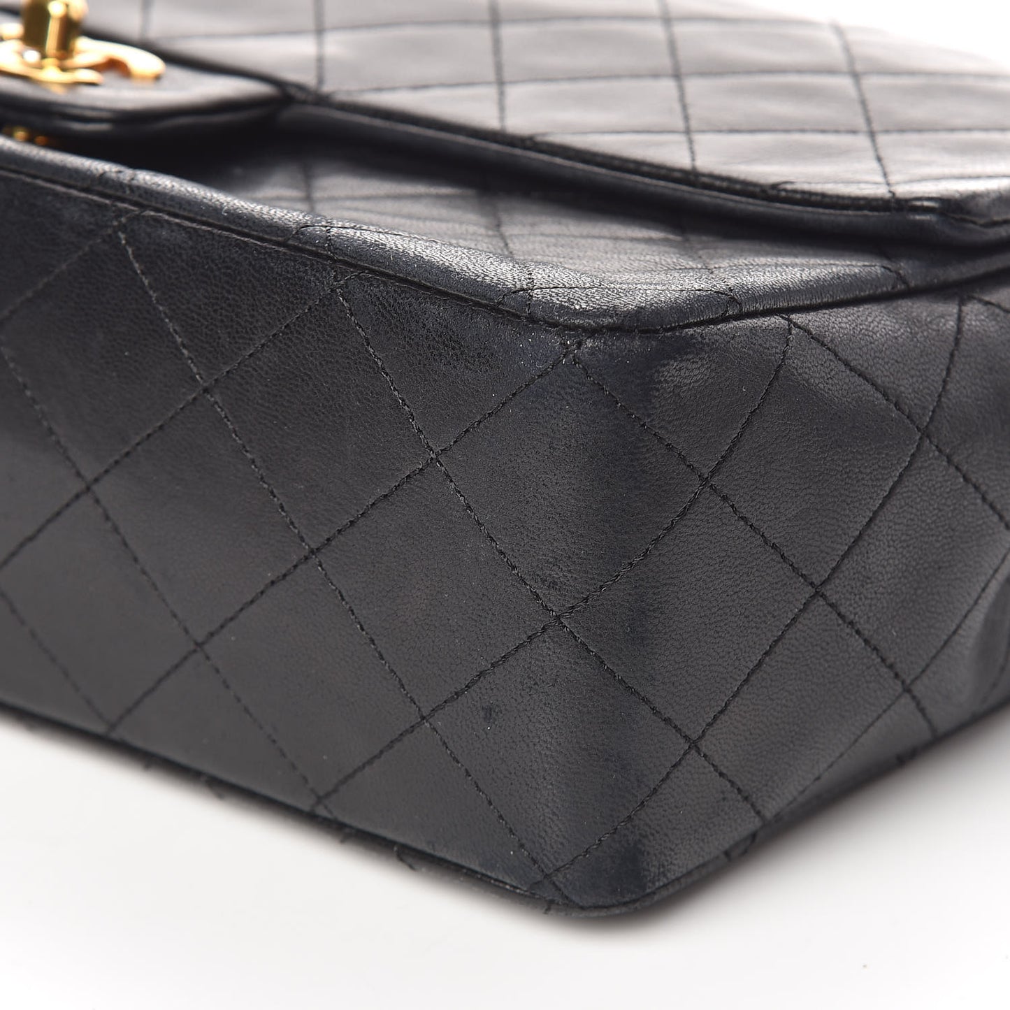 Lambskin Quilted Medium Single Flap Black