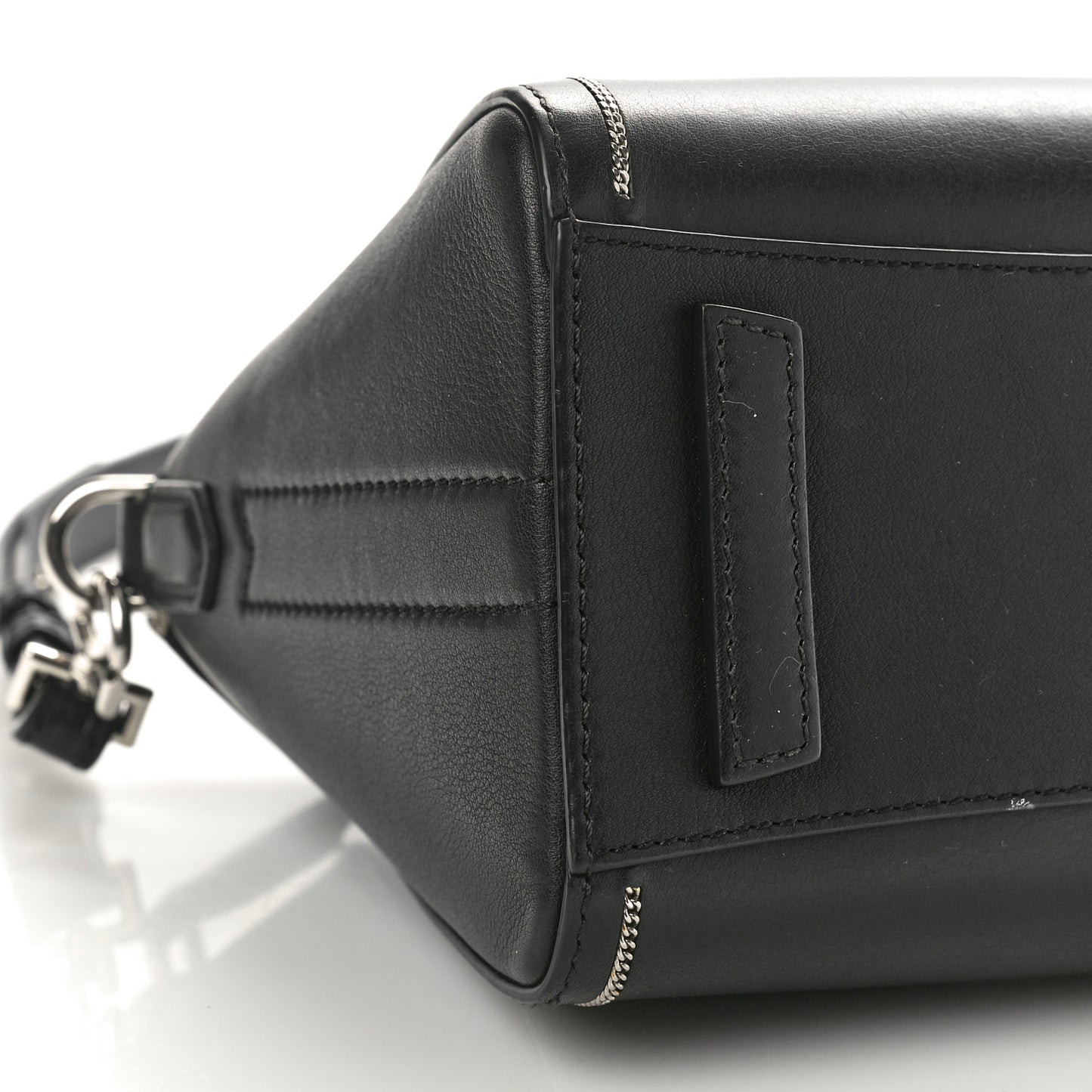 Calfskin Chain Detail Mini Antigona Black