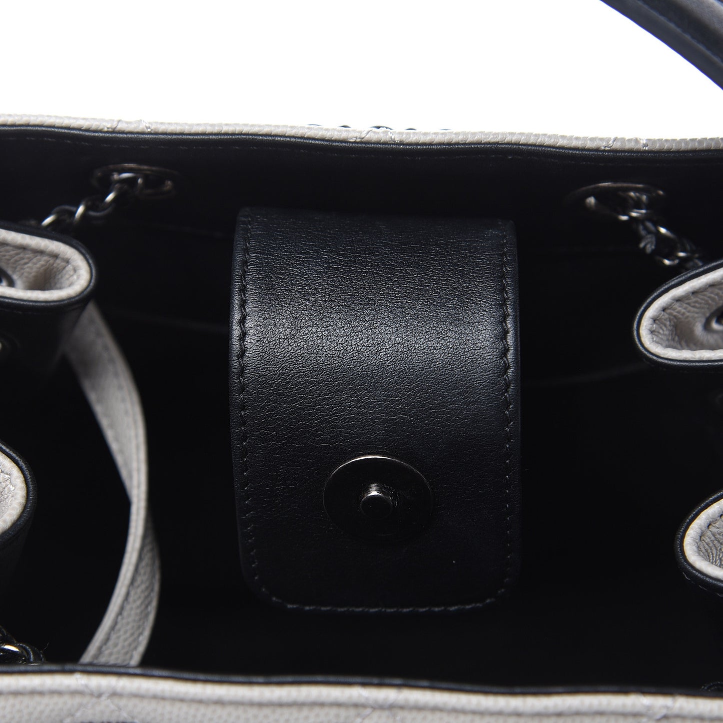 Caviar Quilted Small CC Bucket Bag Grey