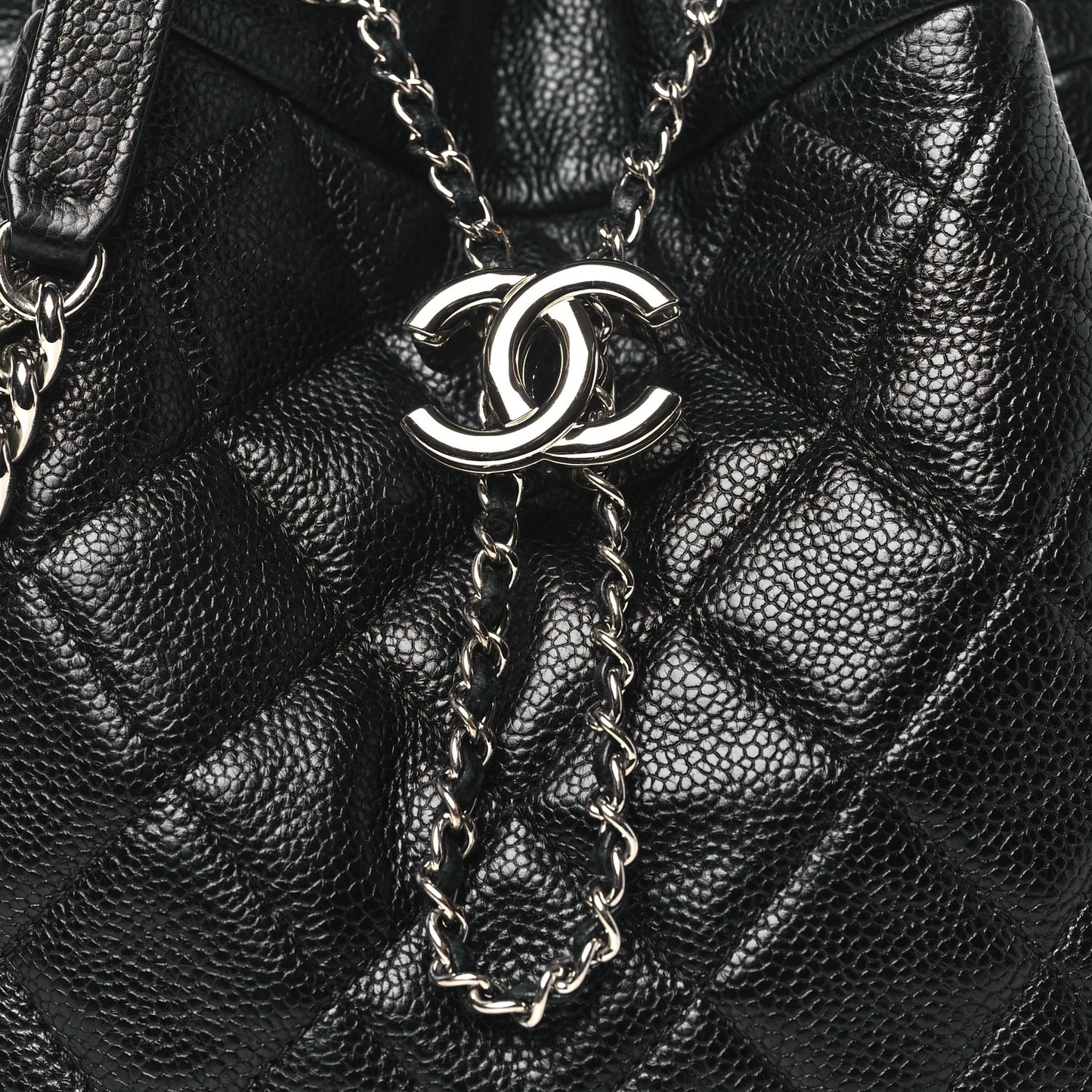Caviar Flat Quilted CC Chain Bucket Drawstring Bag Black