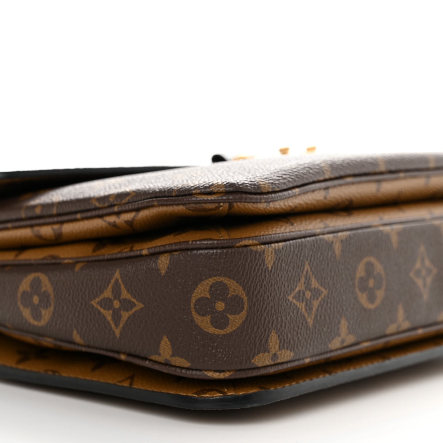 Reverse Monogram Pochette Metis