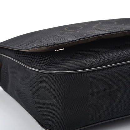 Louis Vuitton Damier Geant Petit Messenger Bag Black 11 of 17