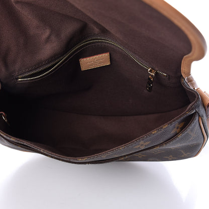 Louis Vuitton Monogram Menilmontant PM 6 of 10