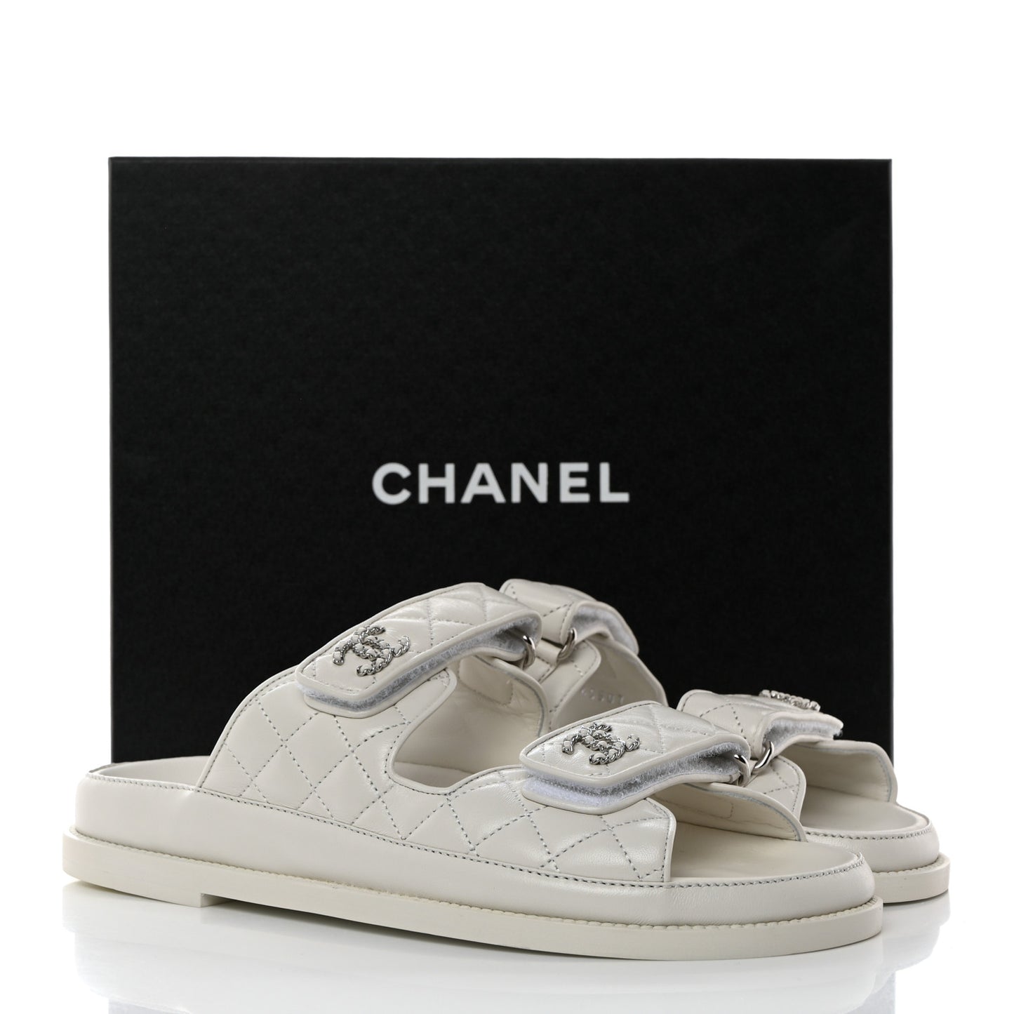 Lambskin Quilted Velcro Dad Chain CC Slide Sandals 39 White