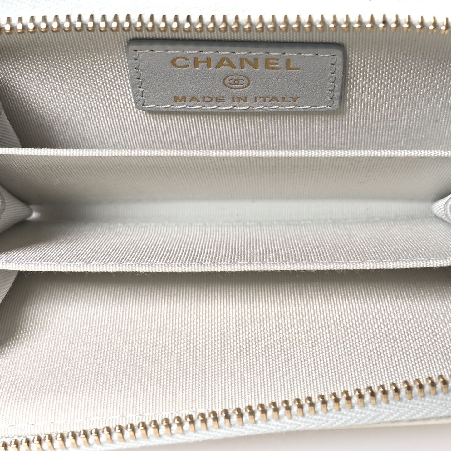 Metallic Goatskin Quilted Chanel 19 Zip Around Coin Purse Wallet Silver
