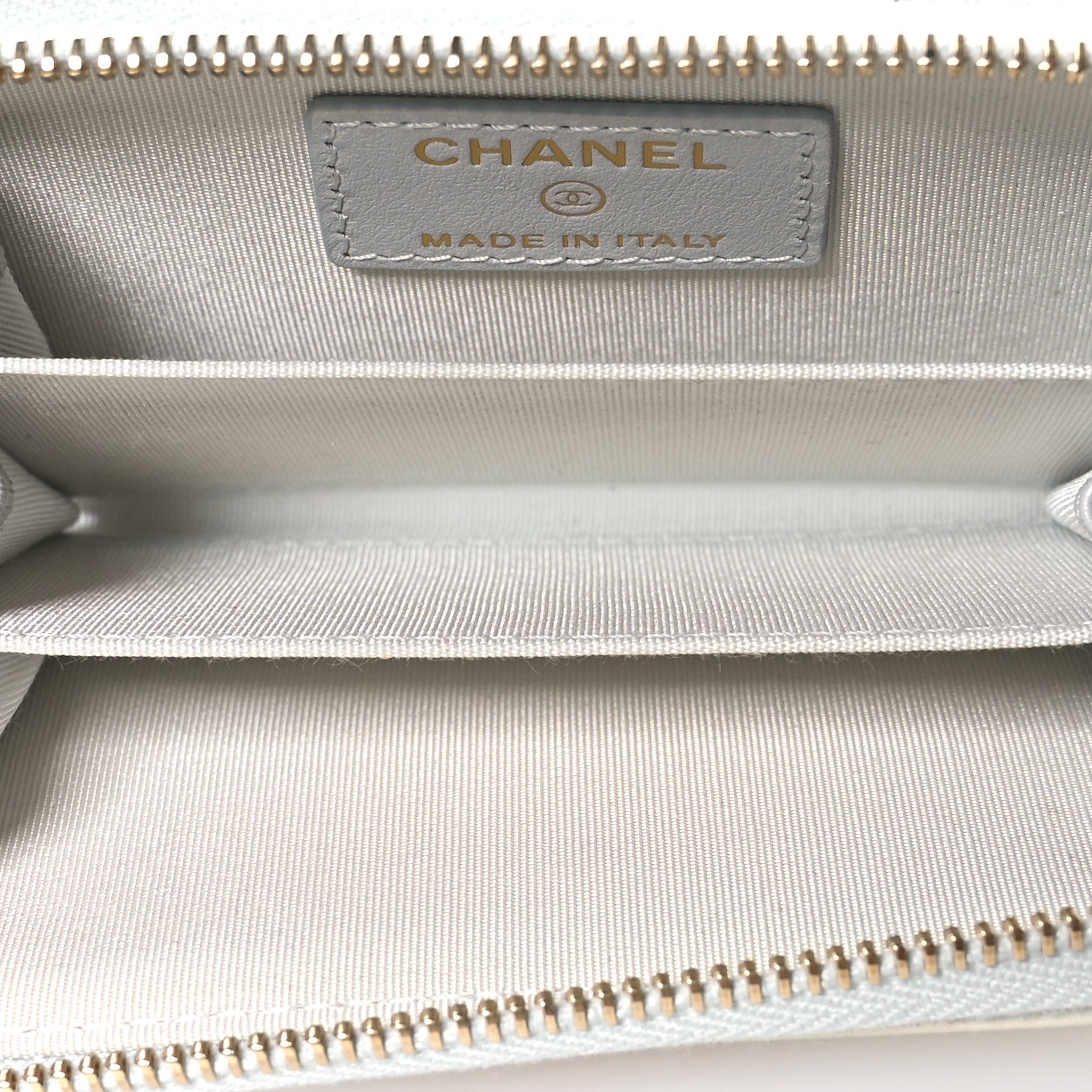 Chanel Metallic Goatskin Quilted Chanel 19 Zip Around Coin Purse Wallet Silver 5 of 8