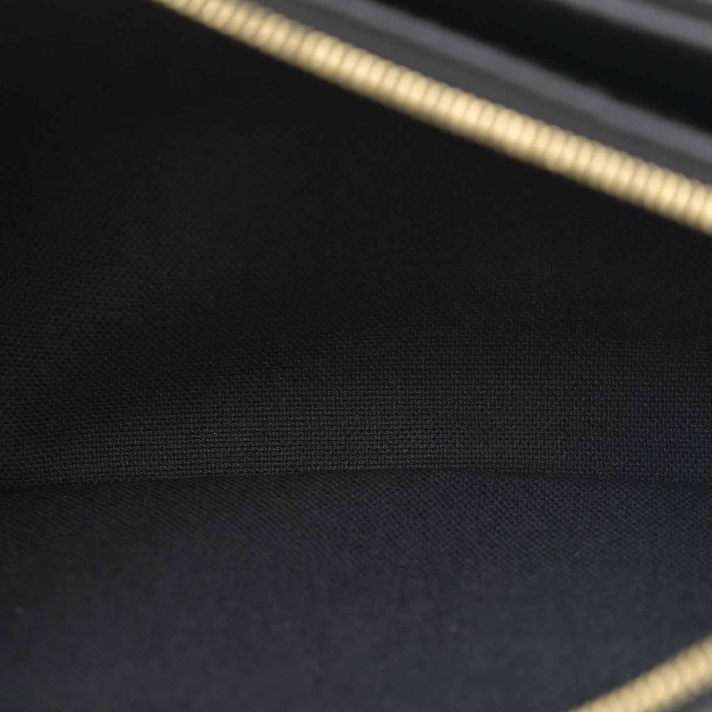 Empreinte Monogram Liv Pochette Black