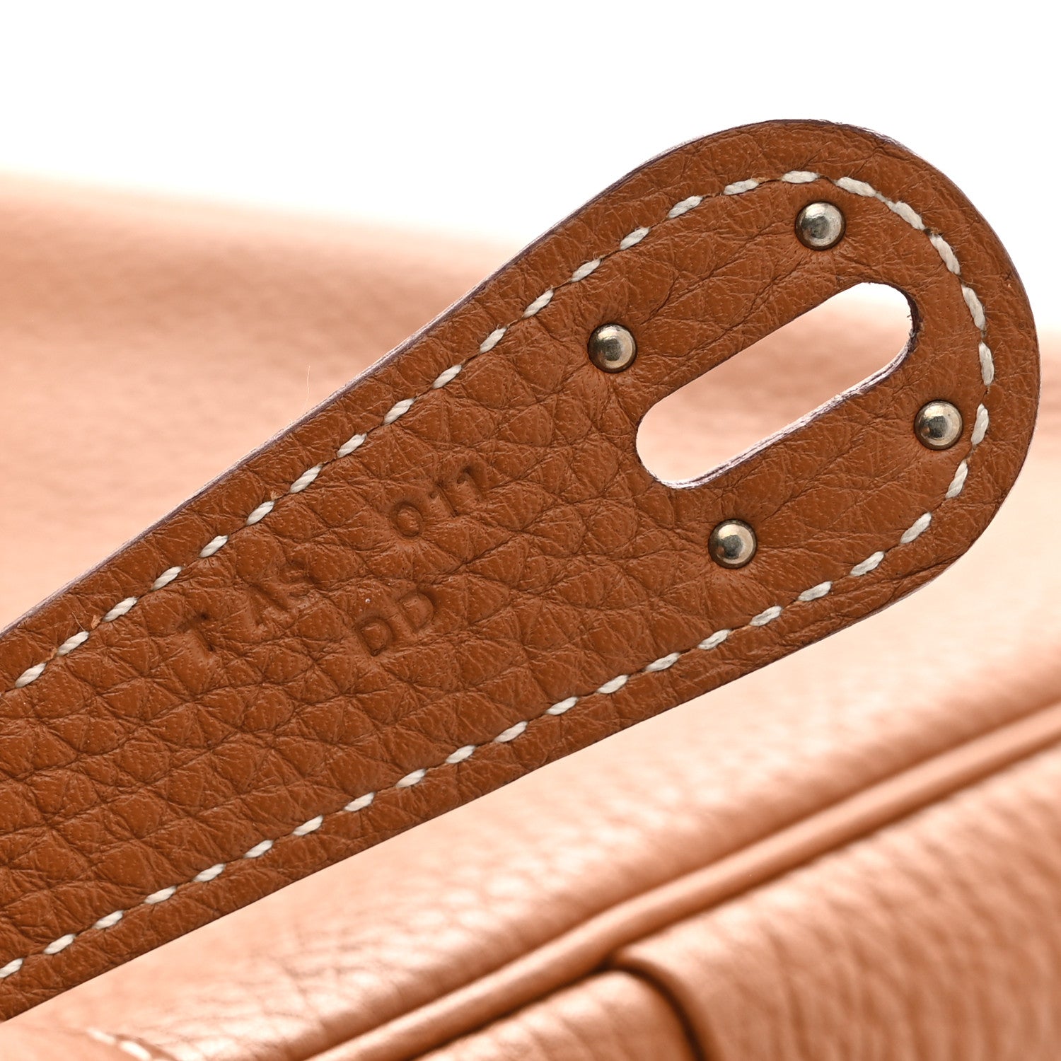 Hermes Taurillon Clemence Lindy 26 Gold 7 of 11
