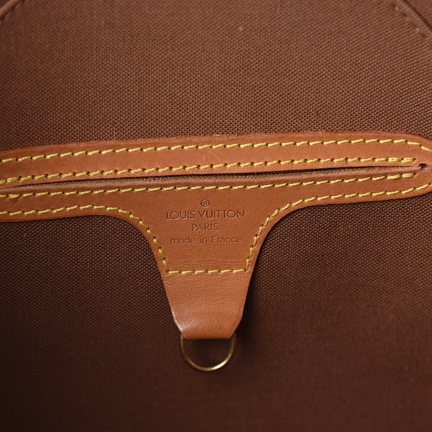 Louis Vuitton Monogram Ellipse MM 6 of 9