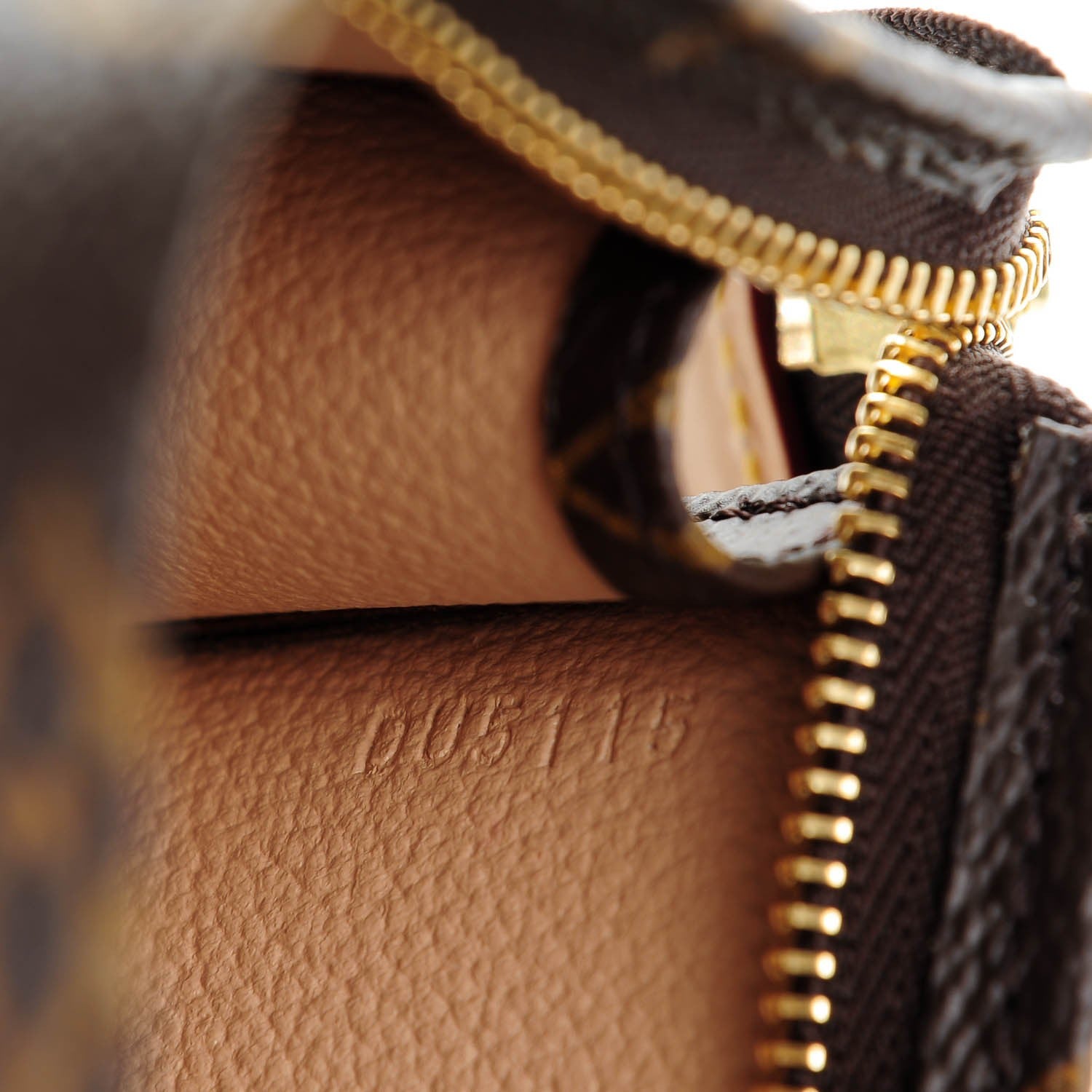 Louis Vuitton Monogram Toiletry Pouch 15 7 of 7