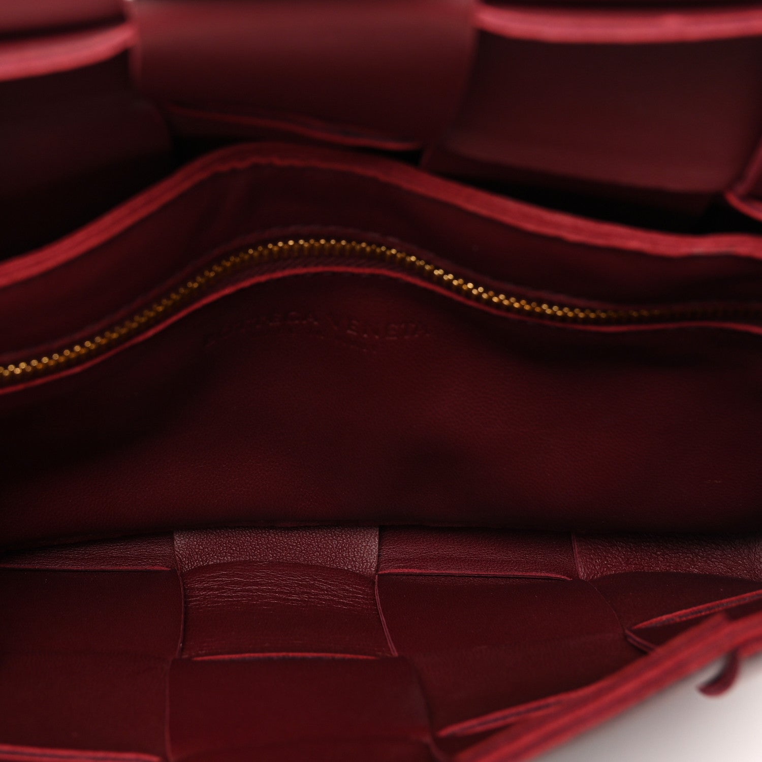 Bottega Veneta Lambskin Maxi Intrecciato Cassette Crossbody Bag Bordeaux 5 of 10