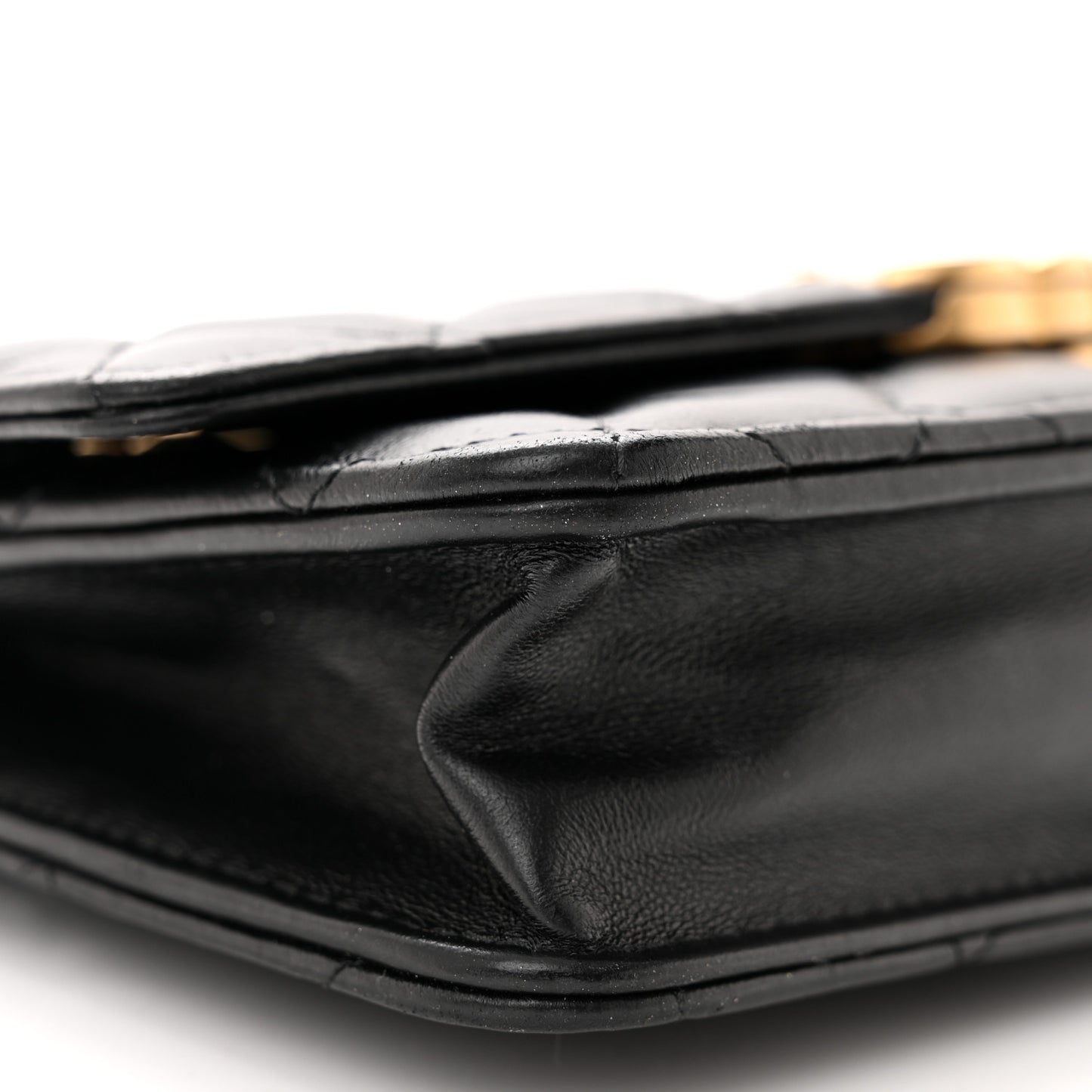 Lambskin Resin Quilted Wallet On Chain WOC Black