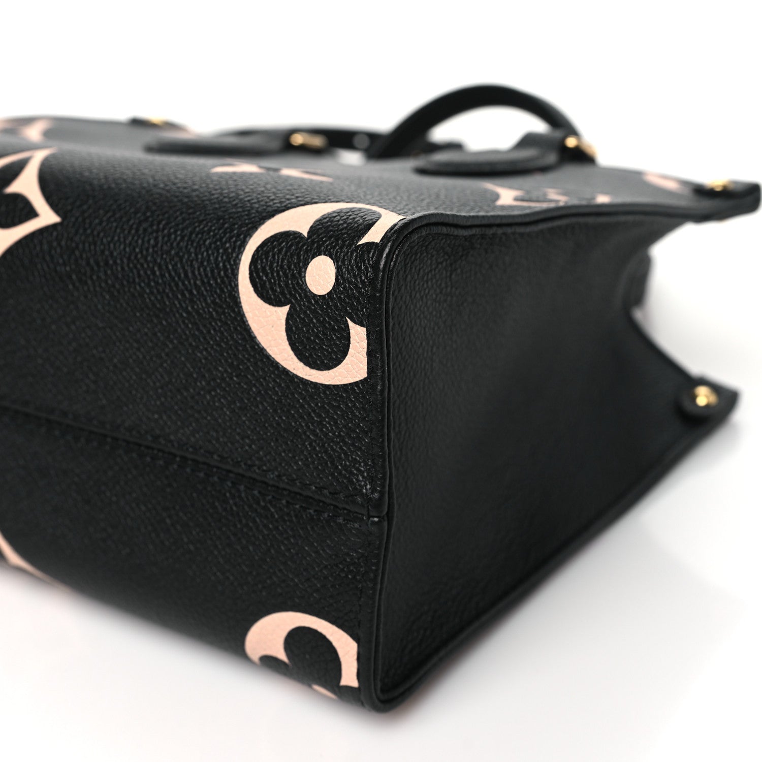 Louis Vuitton Empreinte Monogram Giant Onthego PM Black Beige 9 of 9
