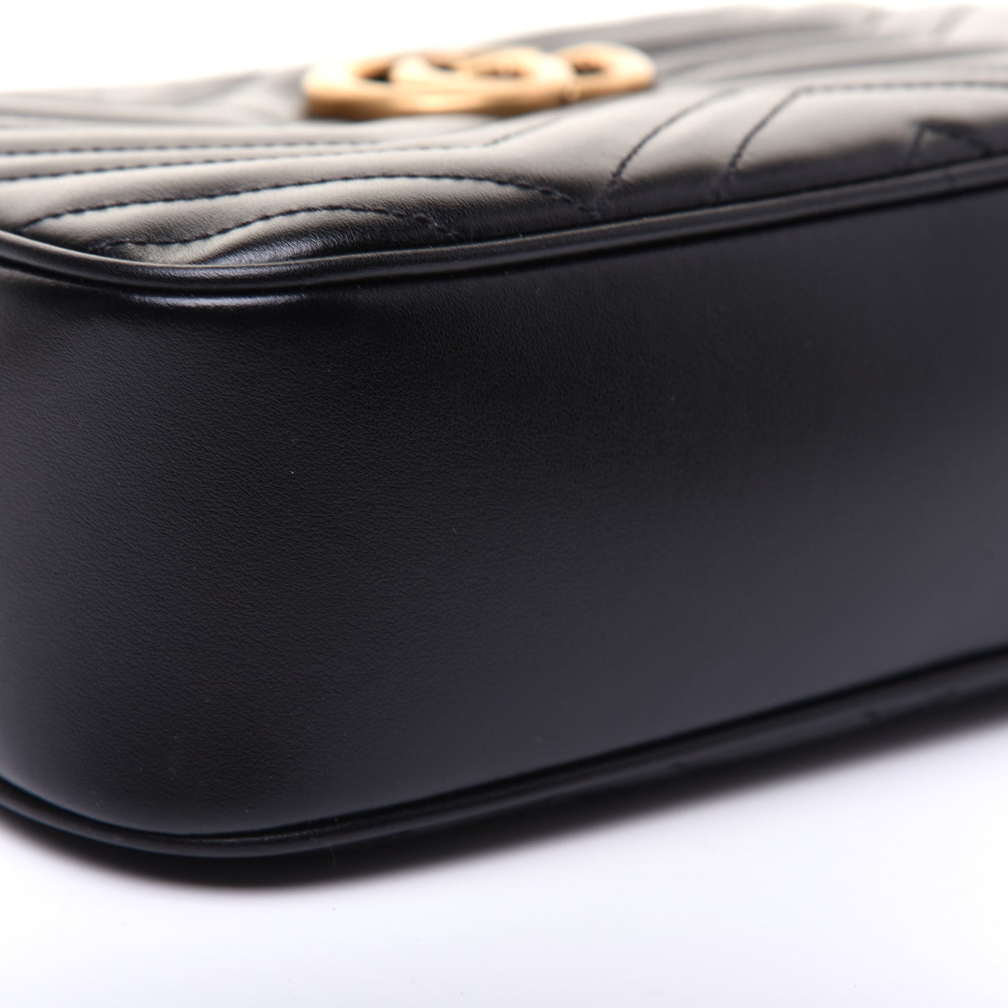 Calfskin Matelasse Small GG Marmont Chain Shoulder Bag Black