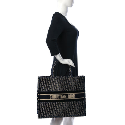 Christian Dior Oblique Velvet Book Tote Blue Multicolor 2 of 12