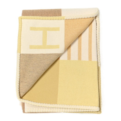 Hermes Cashmere Avalon Vibration Blanket Tisane 2 of 3