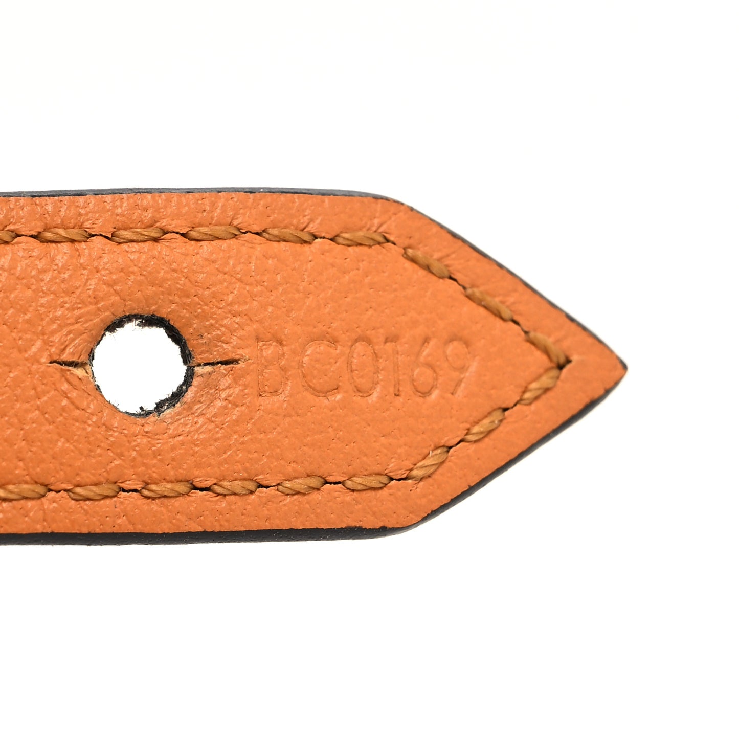 Monogram Essential V Bracelet 17