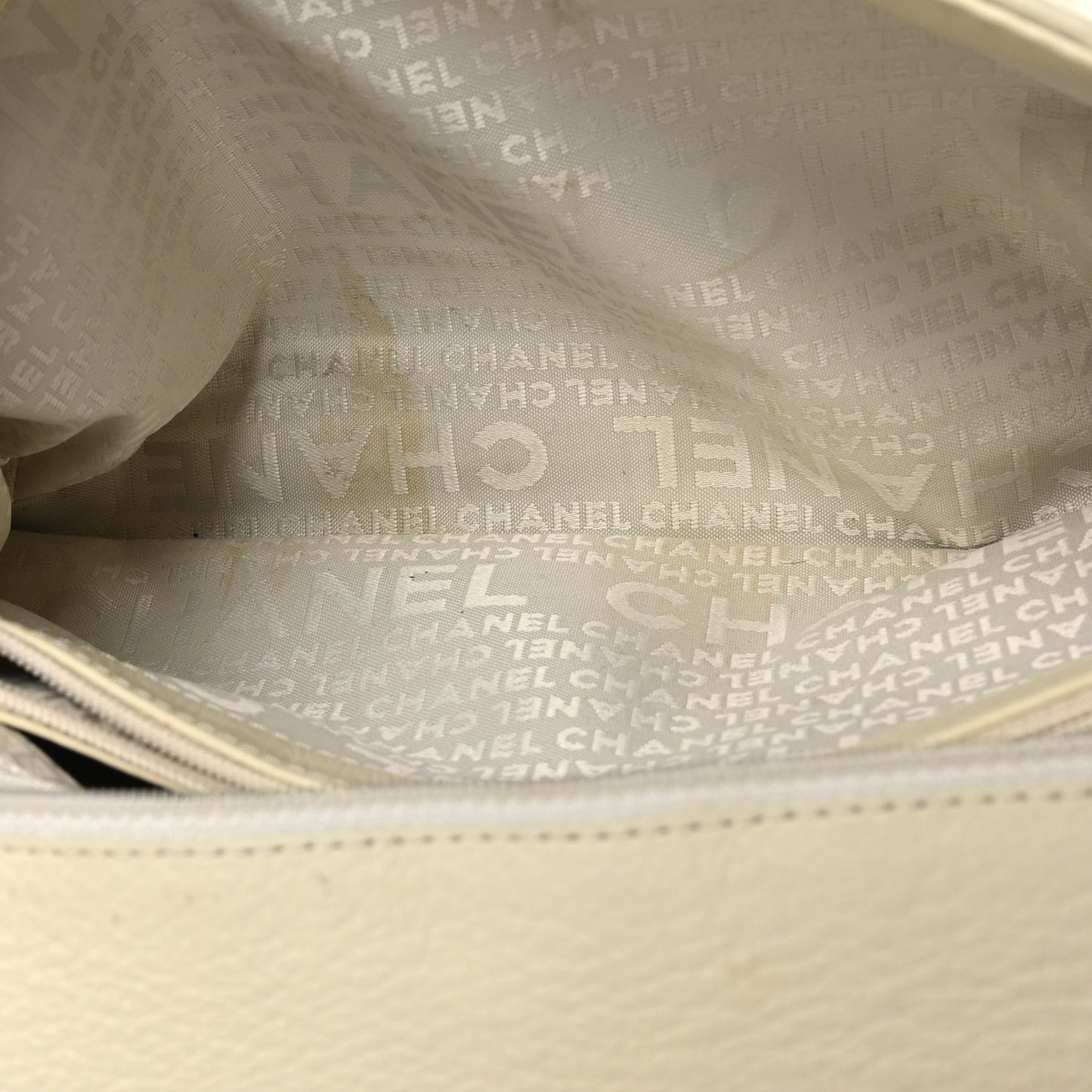 Calfskin Stitched Accordion Flap White