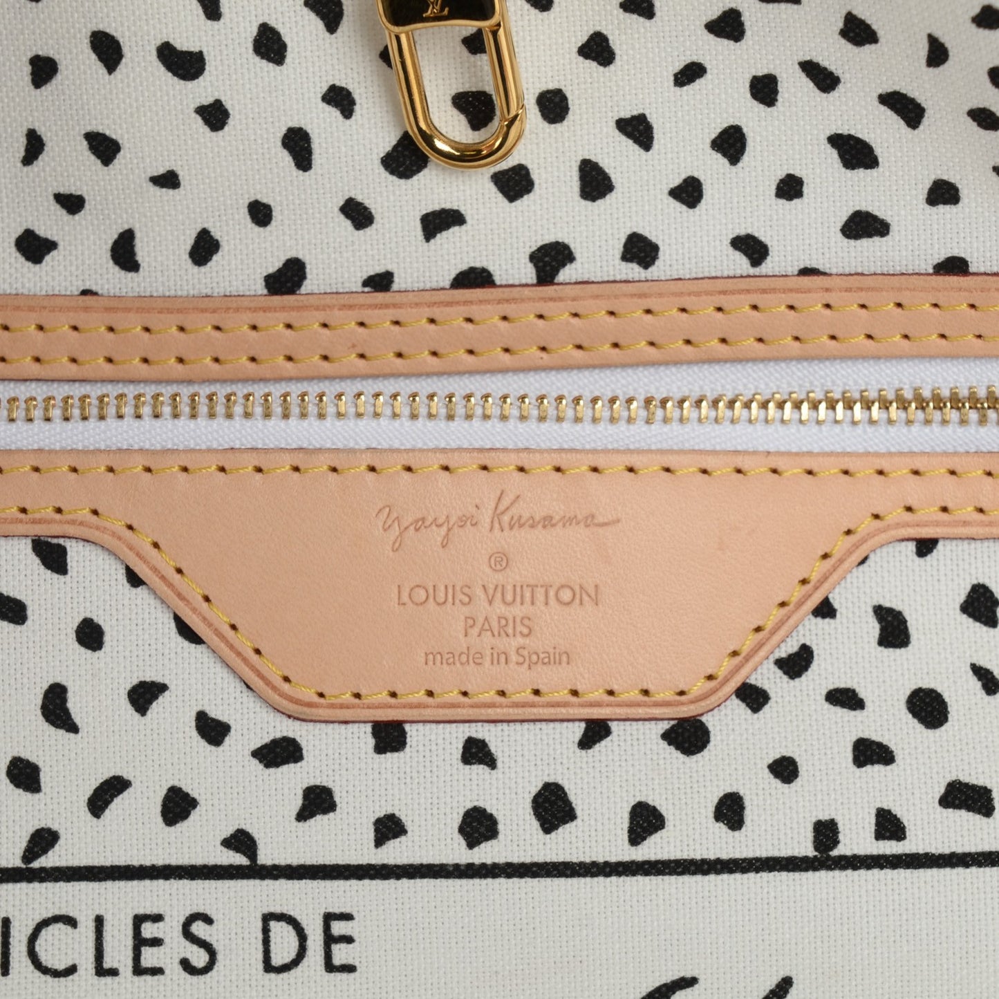 Monogram Kusama Waves Neverfull MM White