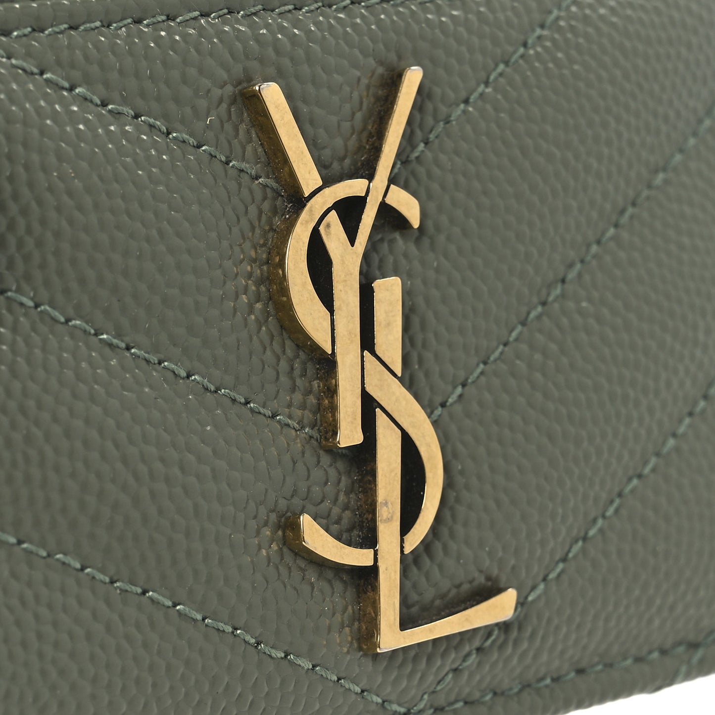 Grain De Poudre Matelasse Chevron Monogram Credit Card Case Light Sage