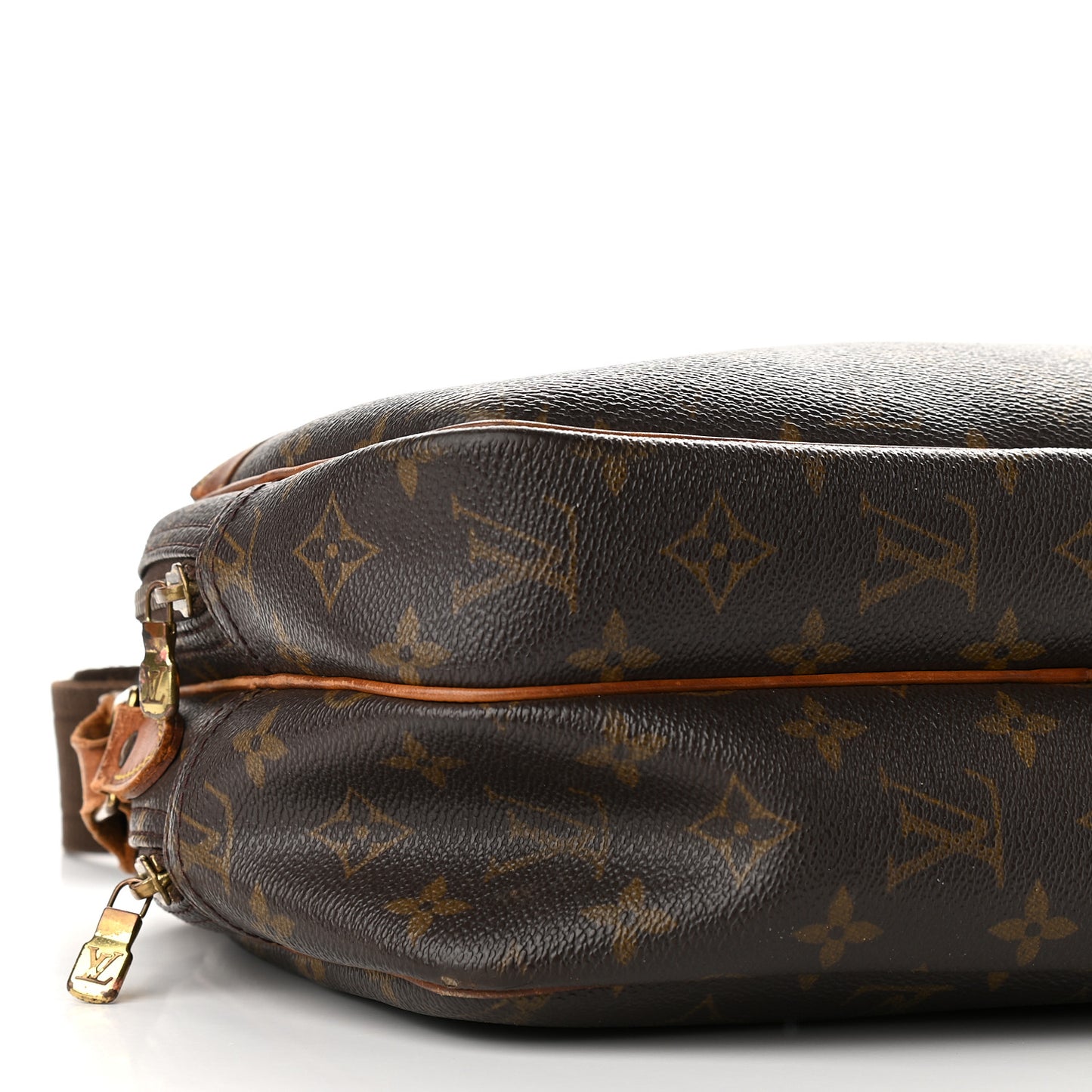 Monogram Reporter PM