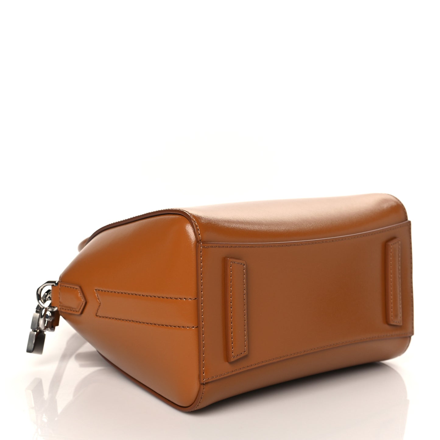 Box Calfskin Mini Antigona Camel