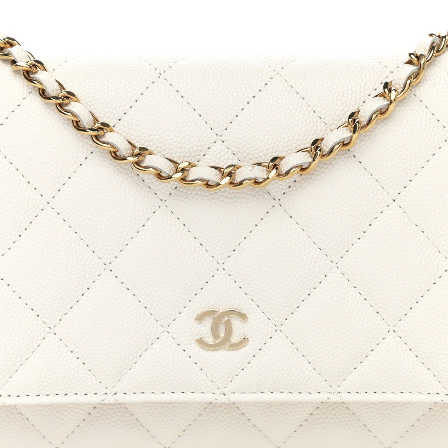 Caviar Quilted Wallet On Chain WOC White