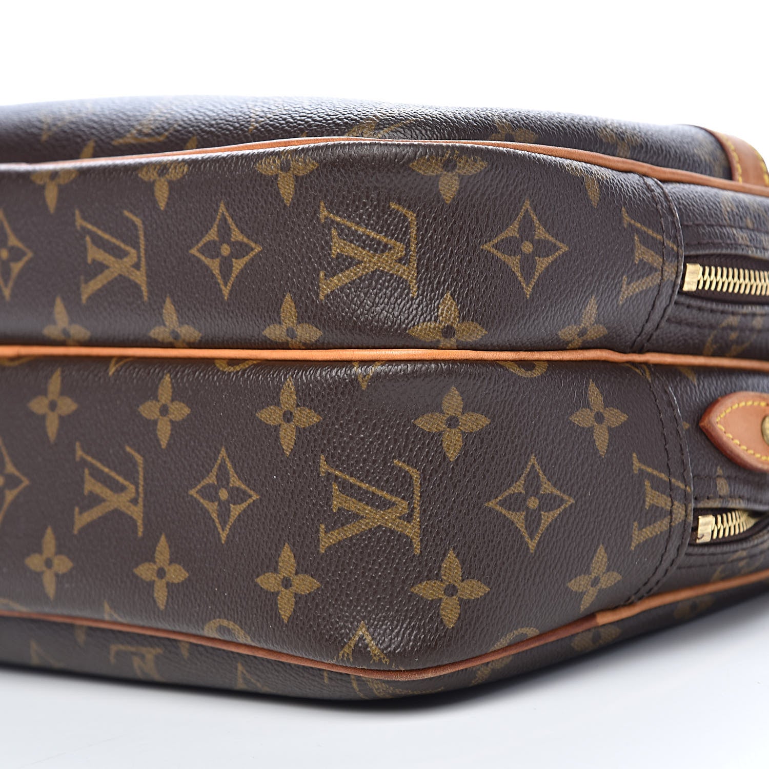 Louis Vuitton Monogram Reporter PM 13 of 14