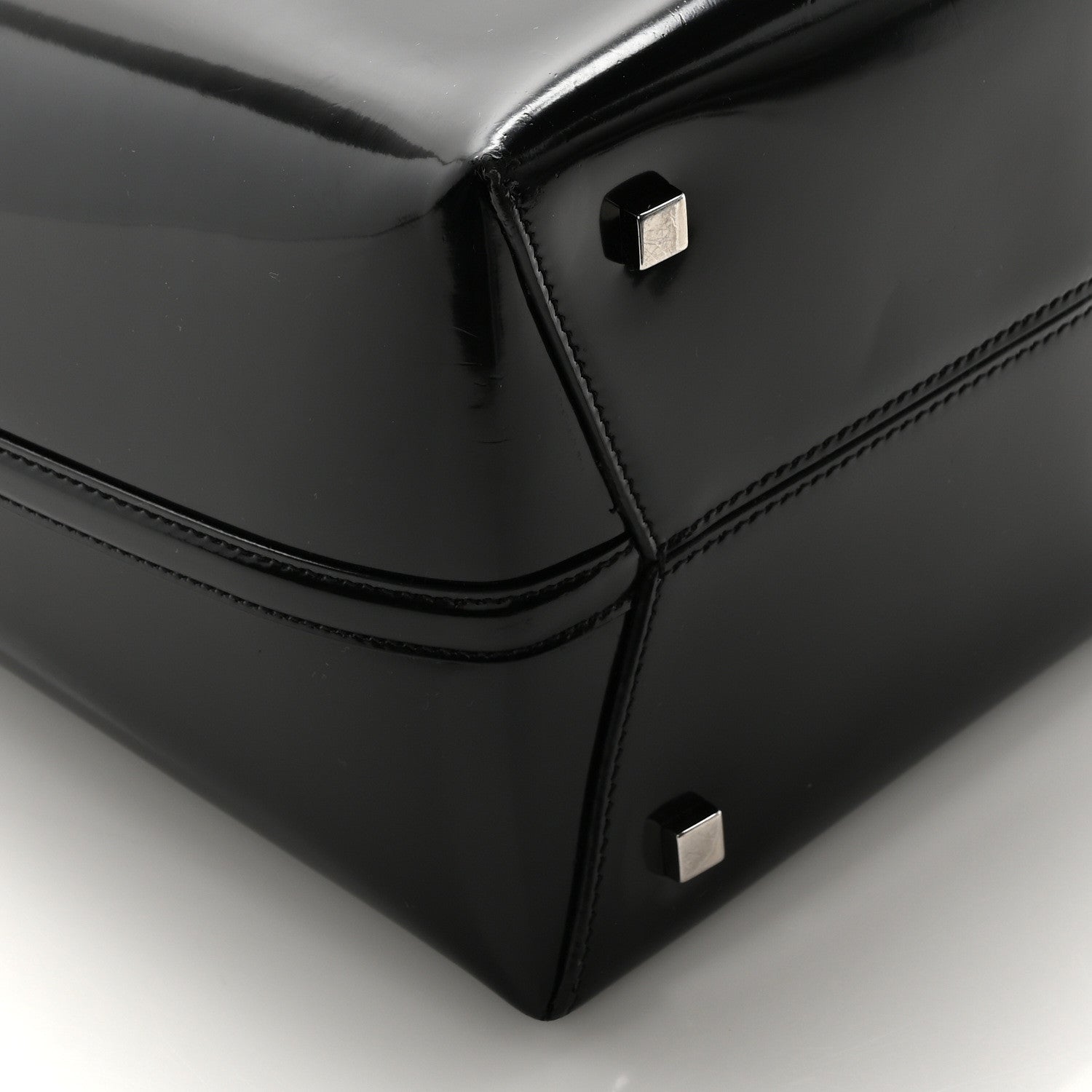 Saint Laurent Patent Calfskin Le 37 Bucket Bag Black 8 of 9