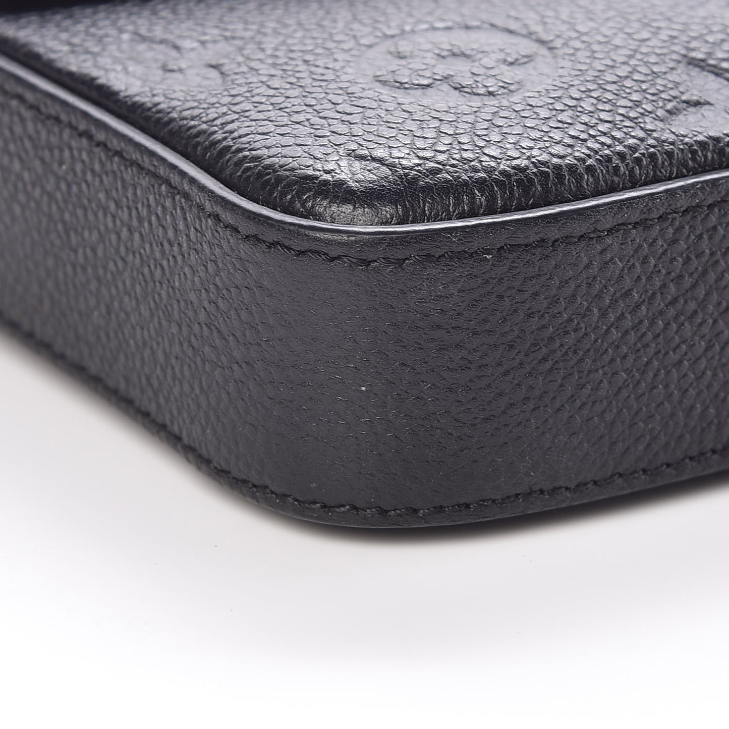 Empreinte Pochette Felicie Chain Wallet Black