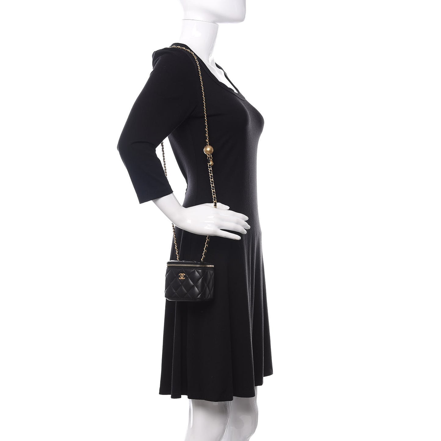 Lambskin Quilted Mini Pearl Crush Vanity Case With Chain Black