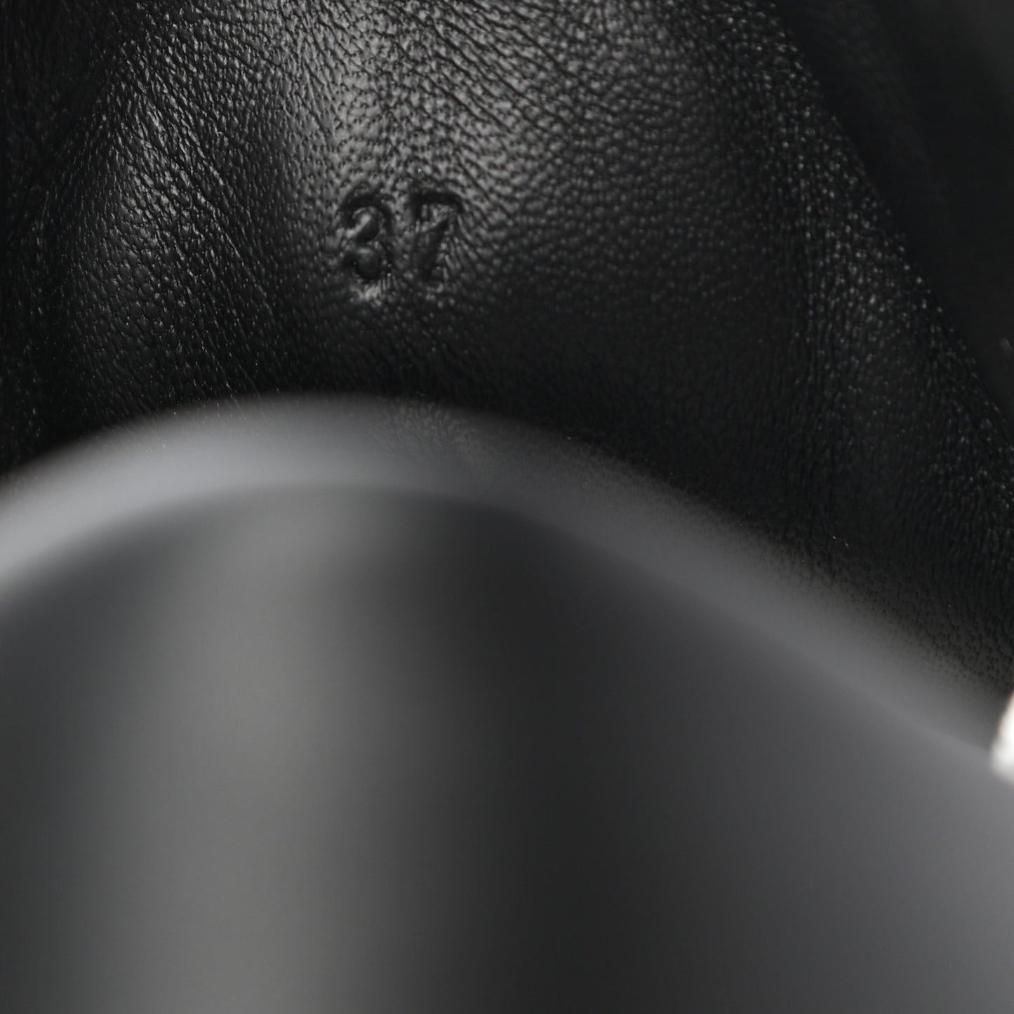 Calfskin Day Sneakers 37 Black