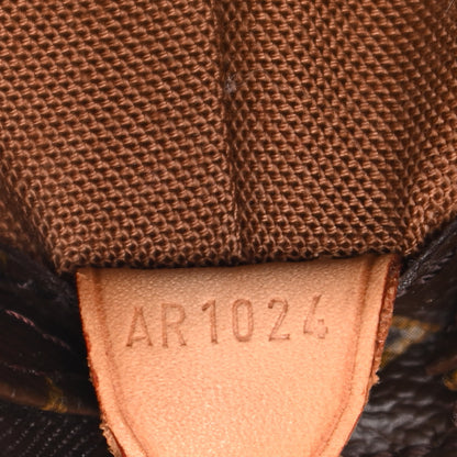 Louis Vuitton Monogram Cabas Mezzo 8 of 14