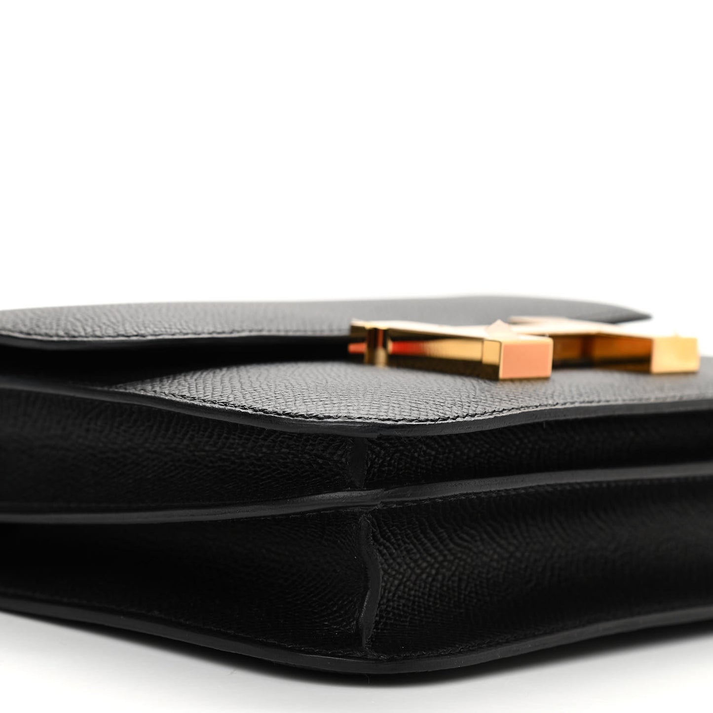 Epsom Constance 18 Black