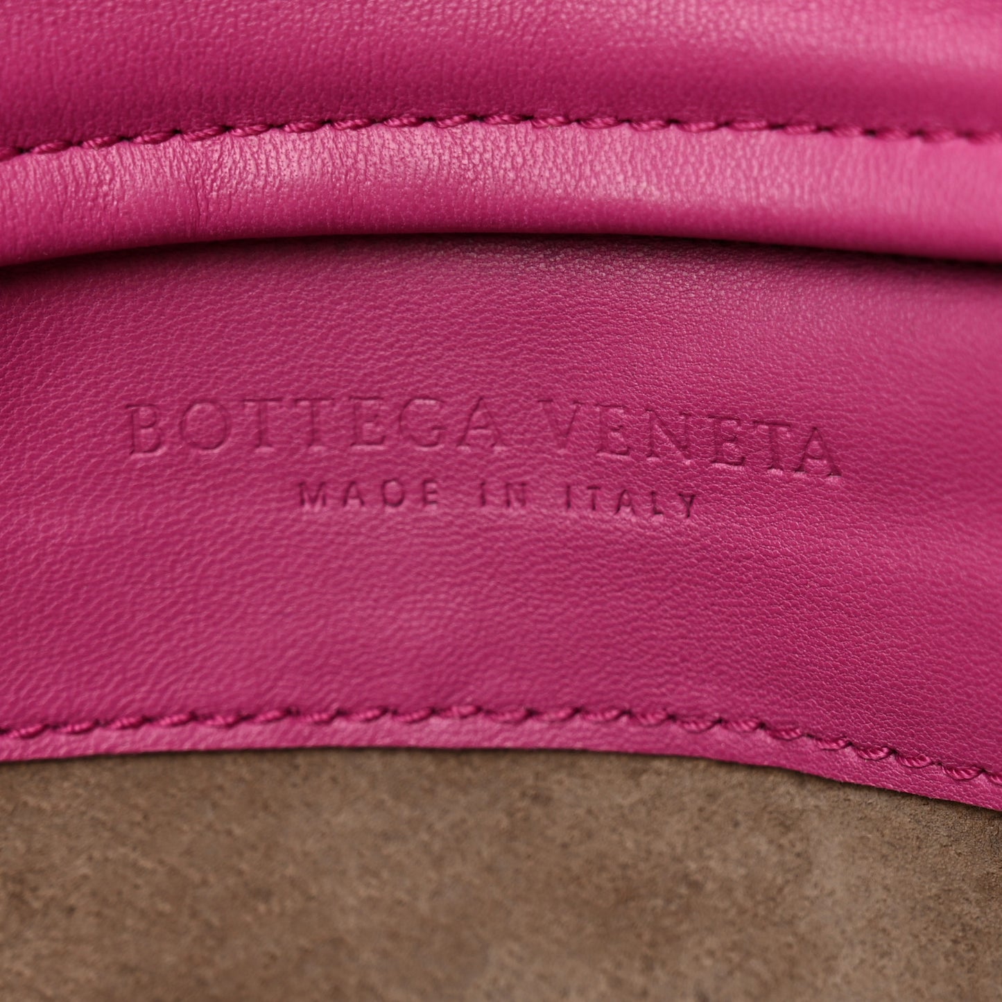 Nappa Intrecciato Turnlock Clutch Ametiste