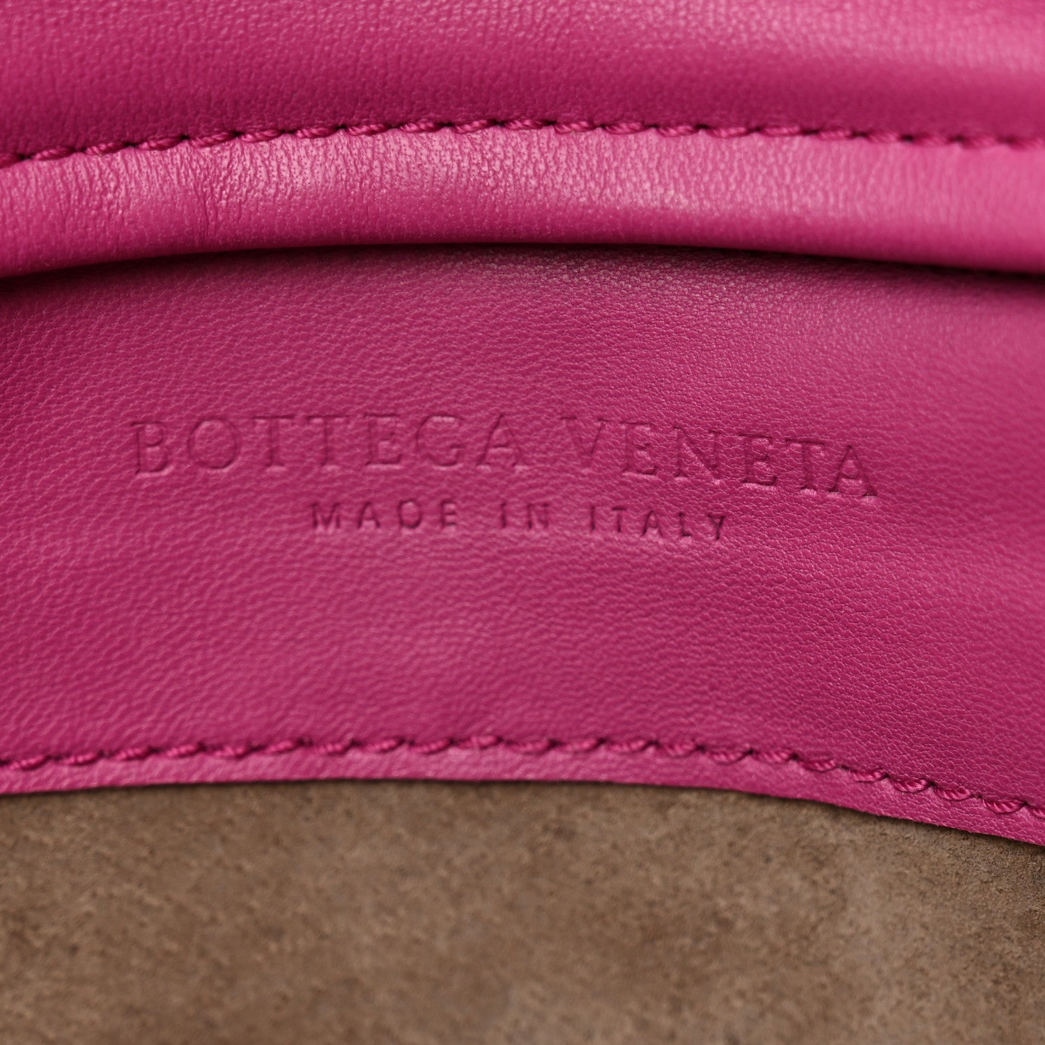 Bottega Veneta Nappa Intrecciato Turnlock Clutch Ametiste 8 of 11